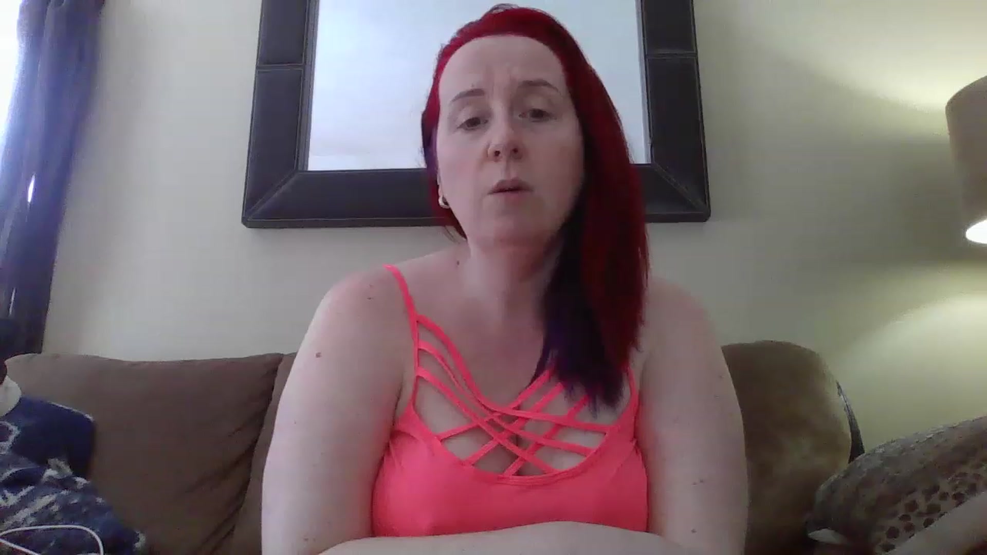 Gallery image thumbnail from Sexyred4U69's myfreecams stream on, 02/06/2023, 14:54 image 12 of 20