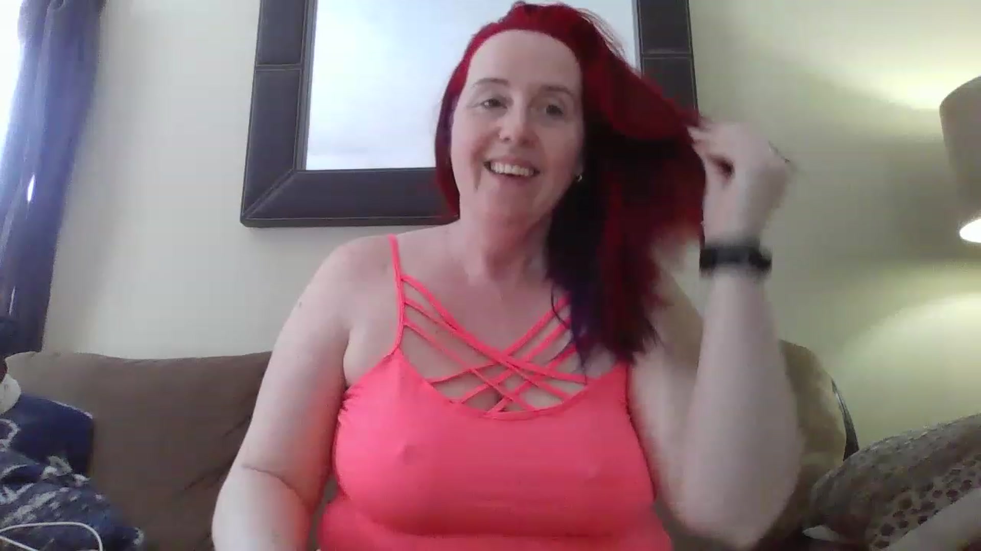 Gallery image thumbnail from Sexyred4U69's myfreecams stream on, 02/06/2023, 14:54 image 11 of 20