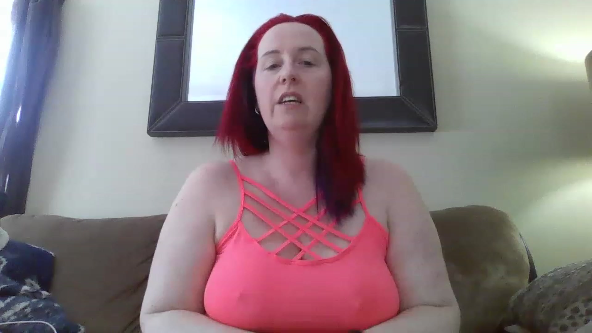 Gallery image thumbnail from Sexyred4U69's myfreecams stream on, 02/06/2023, 14:54 image 9 of 20