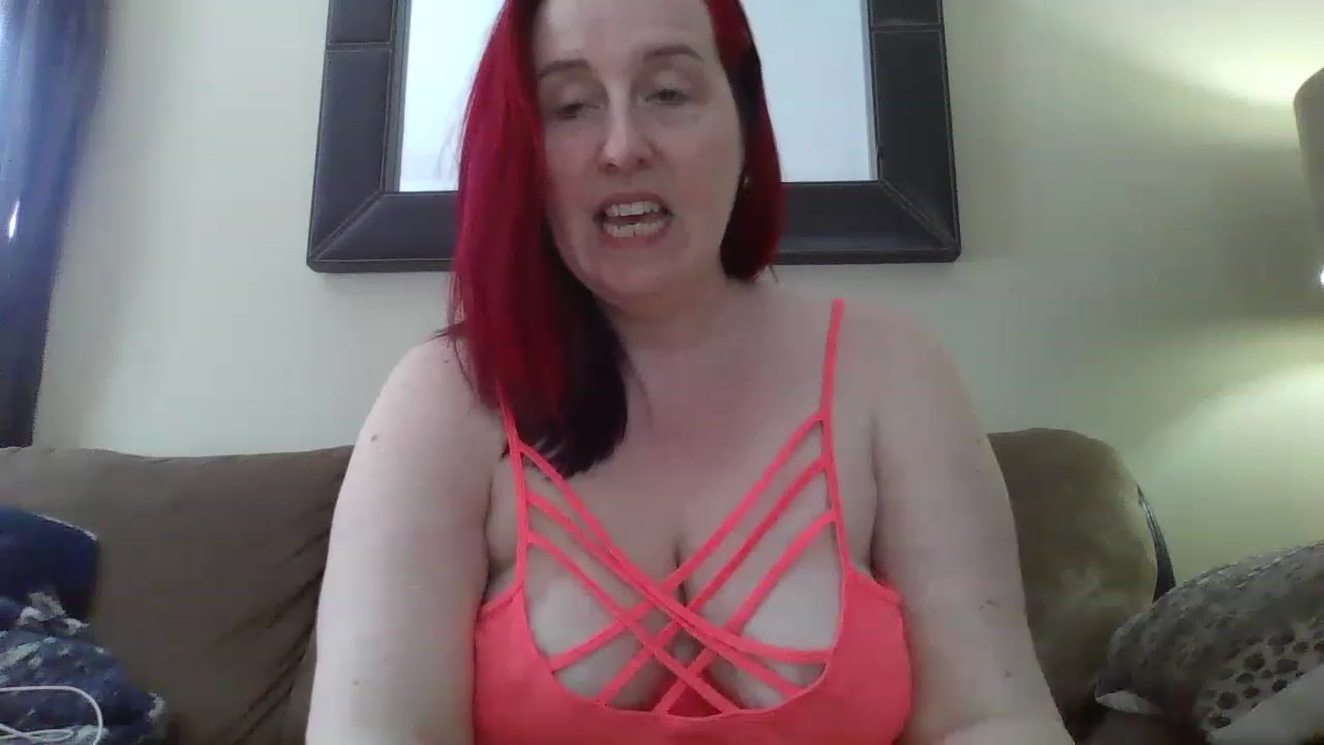 Gallery image thumbnail from Sexyred4U69's myfreecams stream on, 02/06/2023, 14:54 image 18 of 20