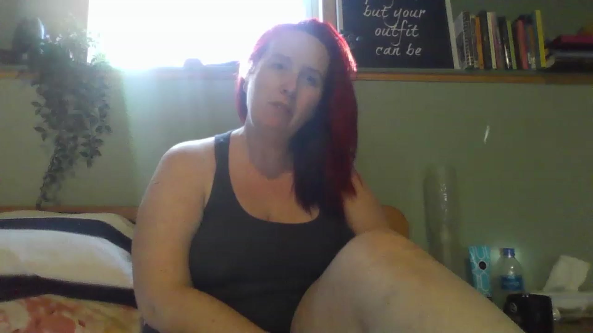 Gallery image thumbnail from Sexyred4U69's myfreecams stream on, 02/22/2023, 14:14 image 14 of 20
