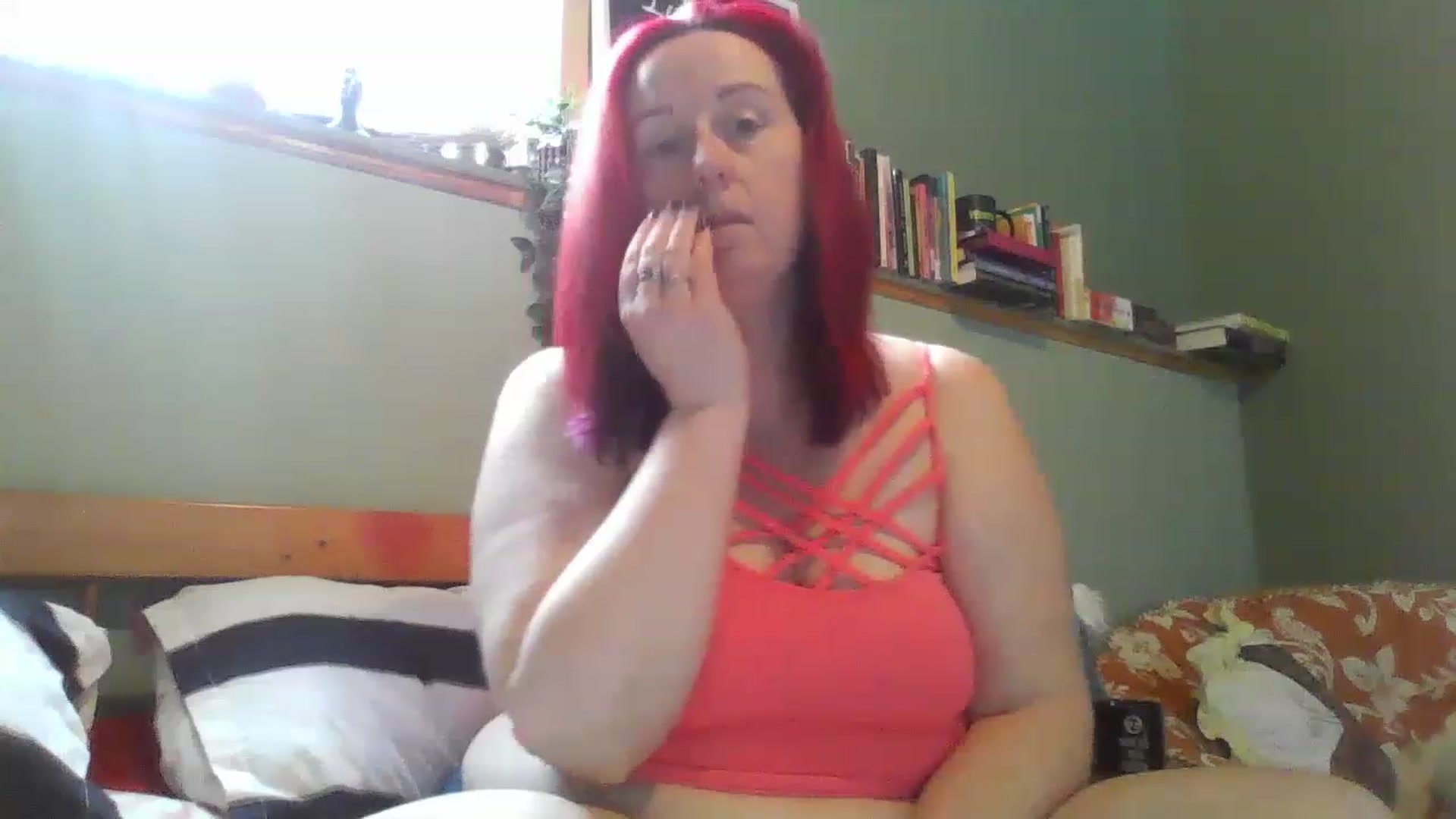 Gallery image thumbnail from Sexyred4U69's myfreecams stream on, 03/02/2023, 13:14 image 12 of 20