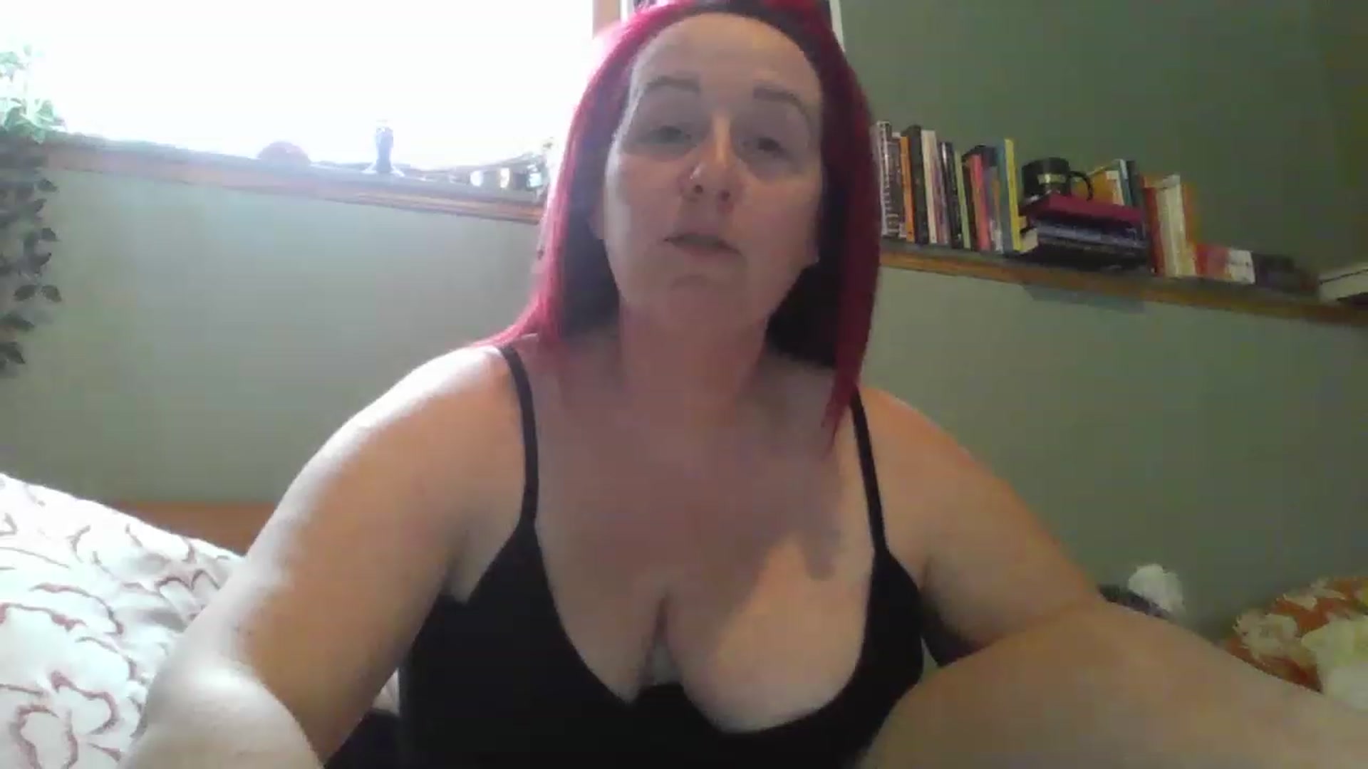 Gallery image thumbnail from Sexyred4U69's myfreecams stream on, 03/02/2023, 16:42 image 7 of 20
