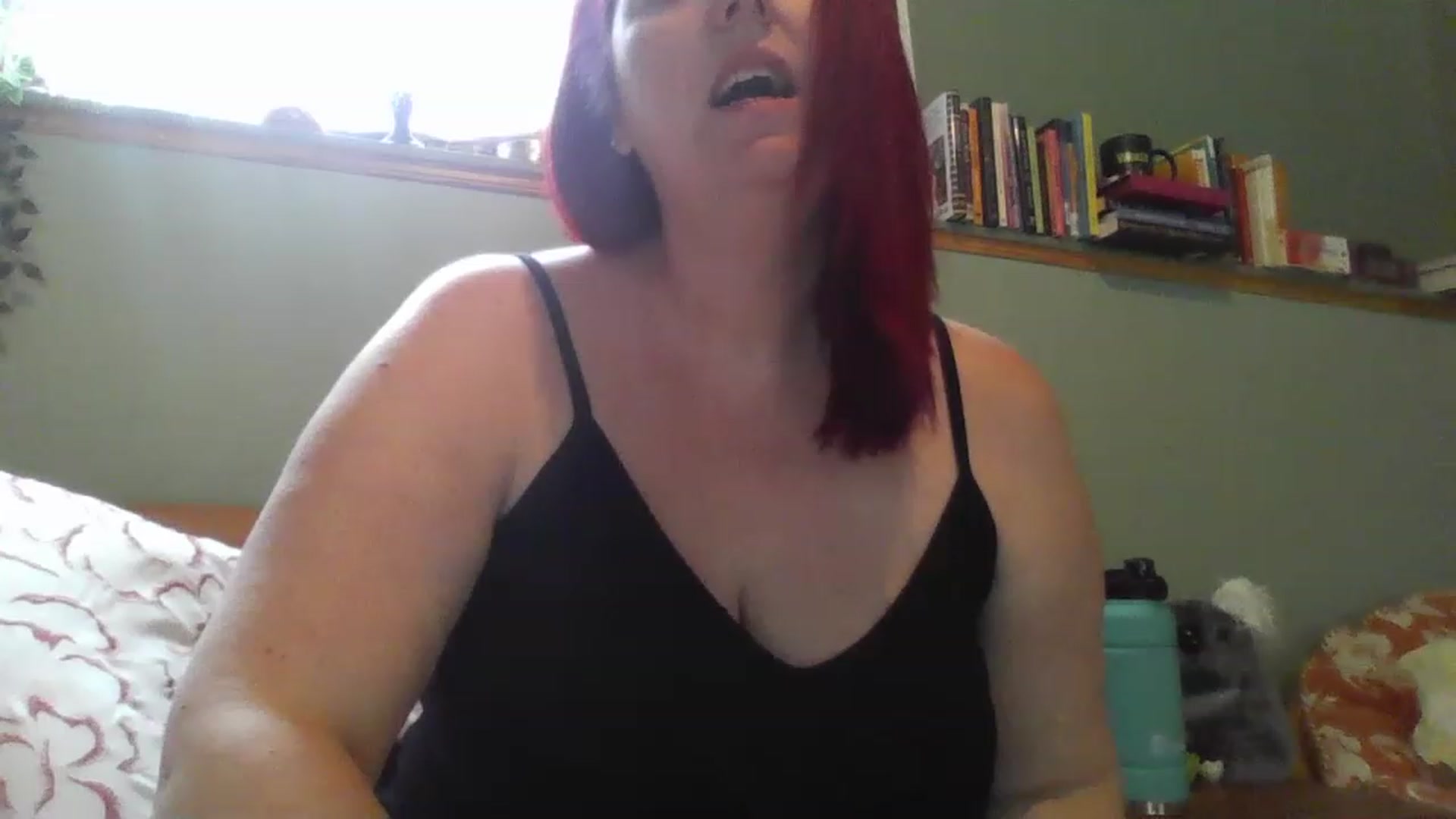 Gallery image thumbnail from Sexyred4U69's myfreecams stream on, 03/02/2023, 16:42 image 5 of 20