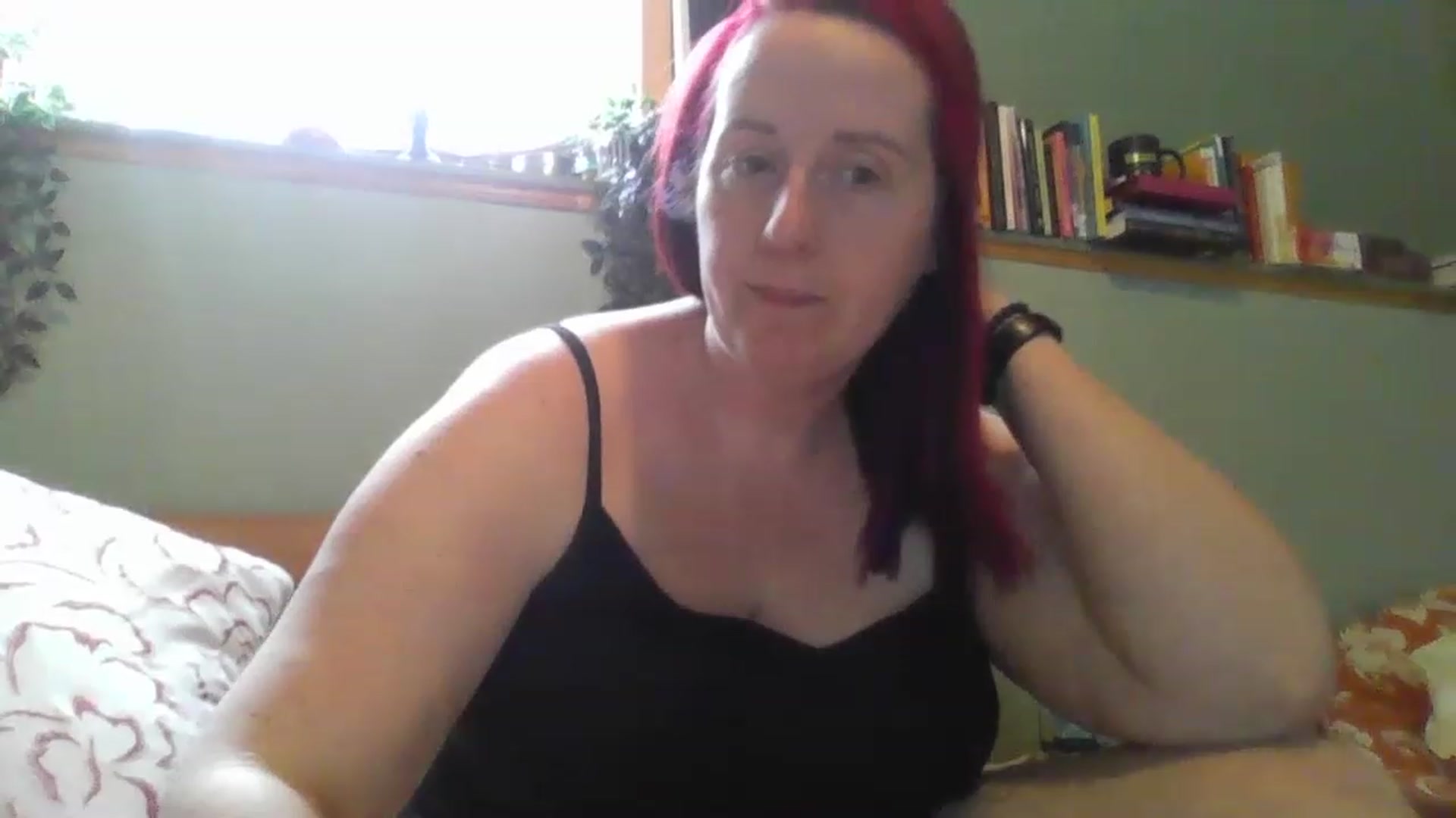 Gallery image thumbnail from Sexyred4U69's myfreecams stream on, 03/02/2023, 16:42 image 6 of 20