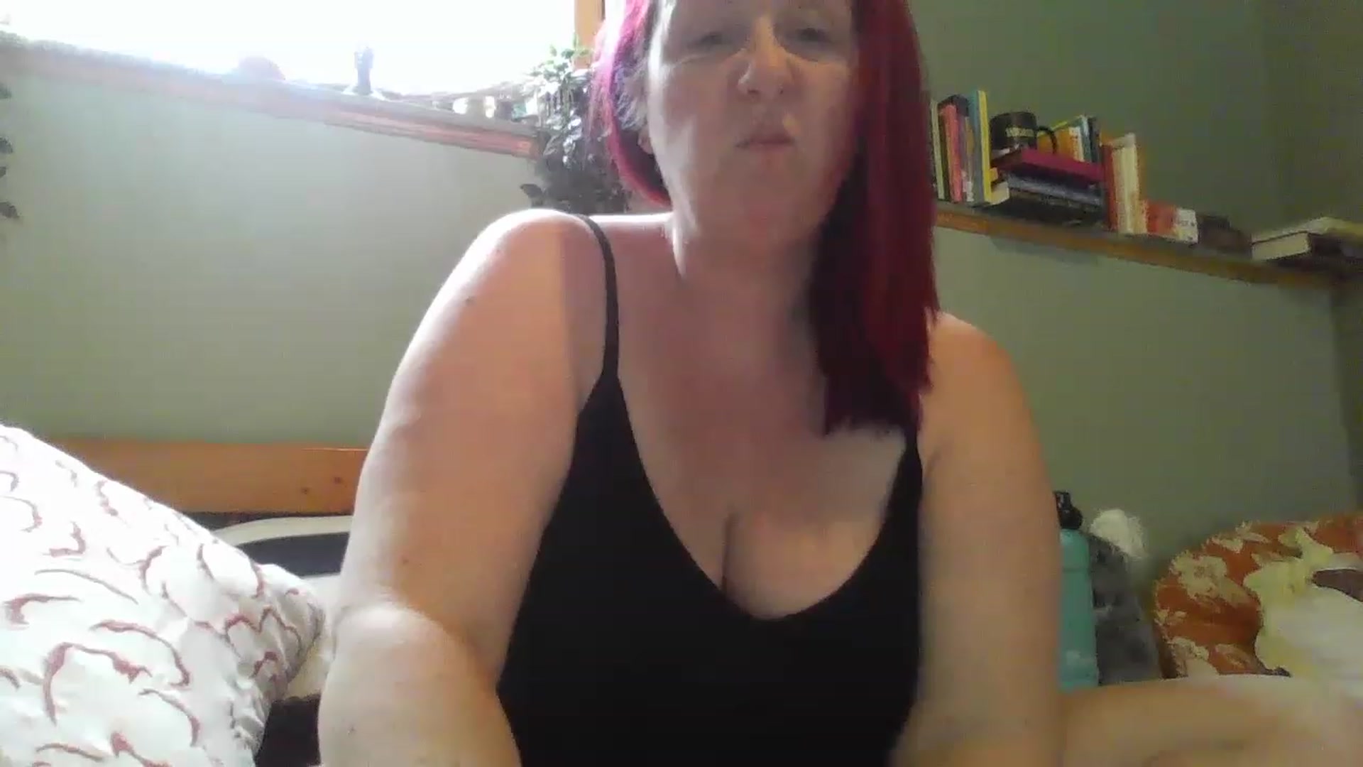 Gallery image thumbnail from Sexyred4U69's myfreecams stream on, 03/02/2023, 16:42 image 14 of 20