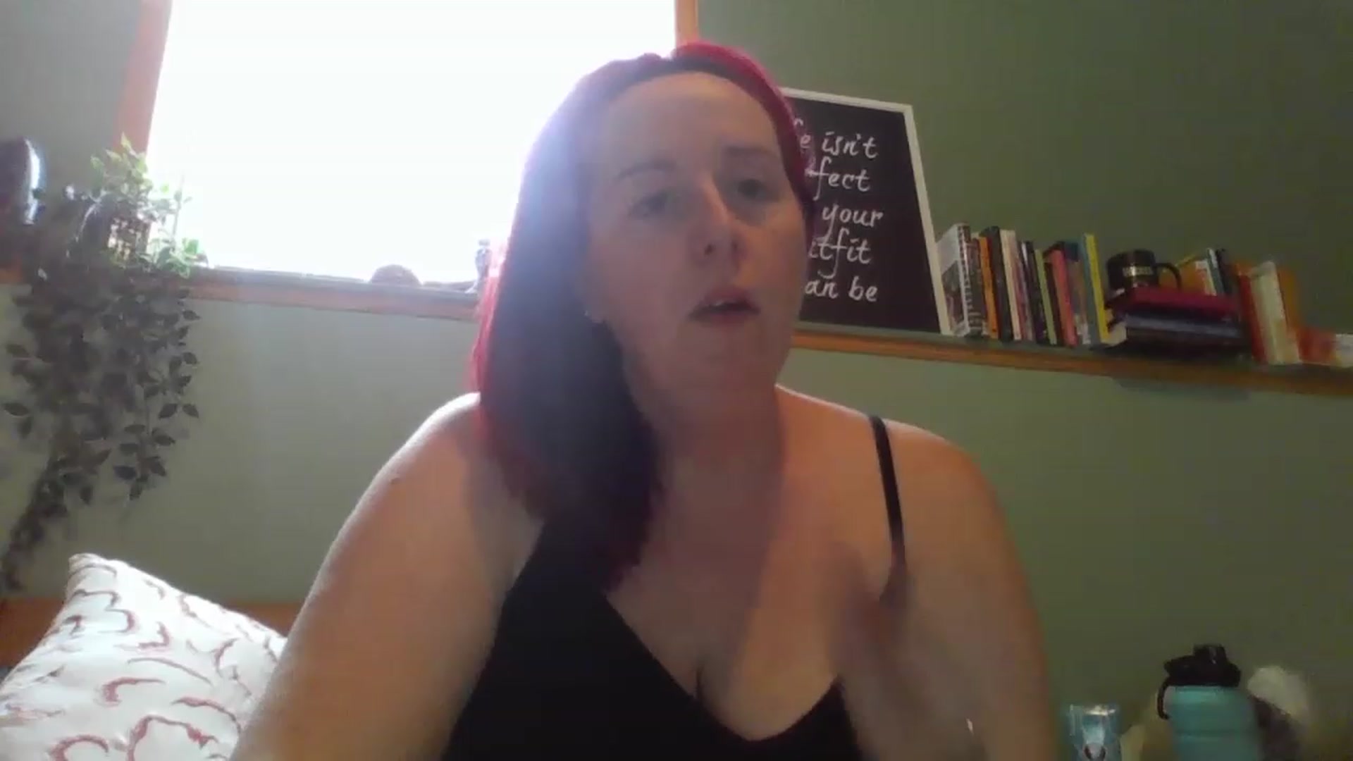Gallery image thumbnail from Sexyred4U69's myfreecams stream on, 03/02/2023, 16:42 image 10 of 20