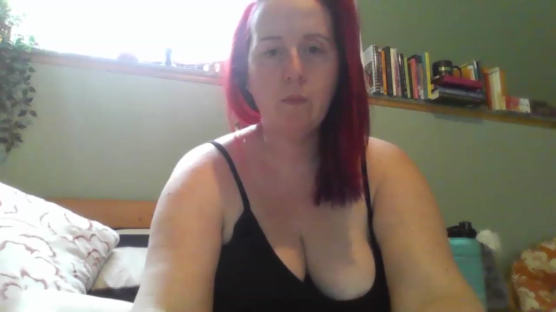 Gallery image thumbnail from Sexyred4U69's myfreecams stream on, 03/02/2023, 16:42 image 8 of 20
