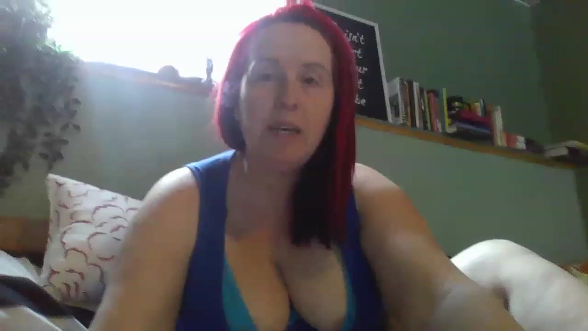 Gallery image thumbnail from Sexyred4U69's myfreecams stream on, 03/03/2023, 14:44 image 6 of 20