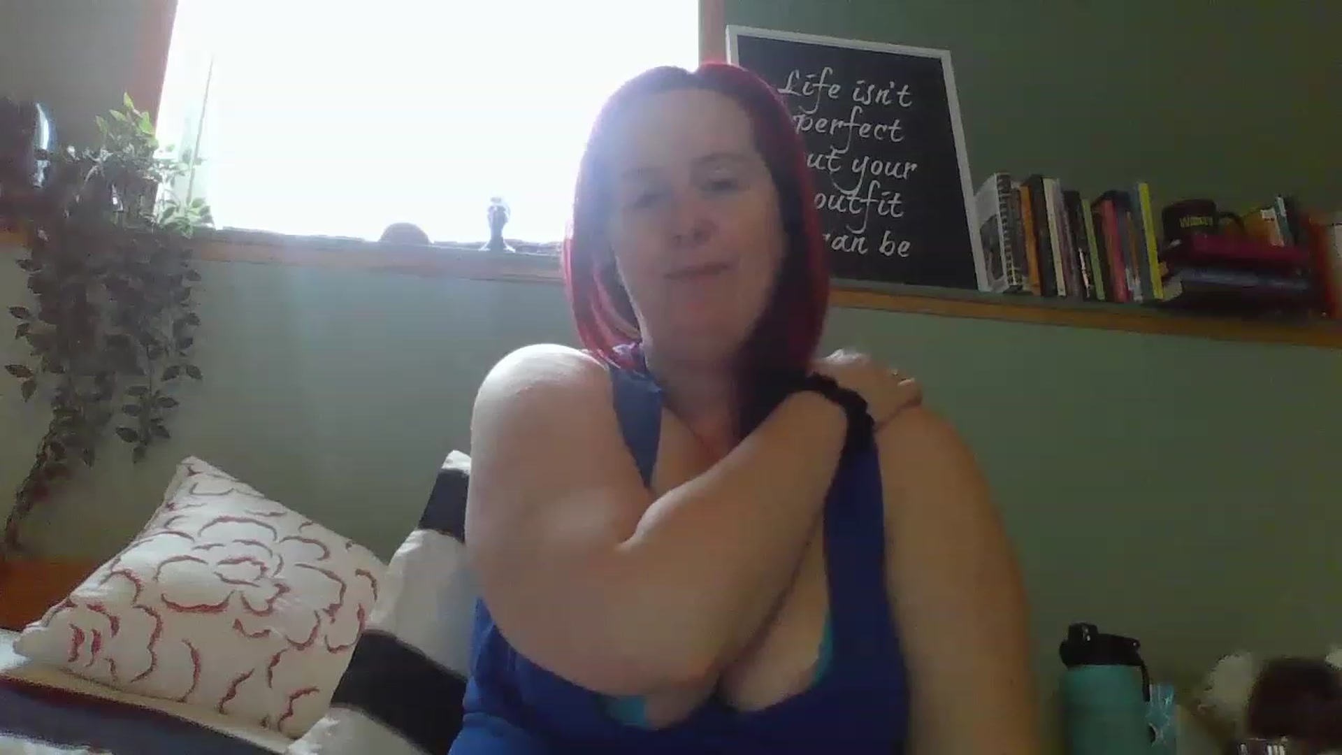 Gallery image thumbnail from Sexyred4U69's myfreecams stream on, 03/03/2023, 14:44 image 16 of 20