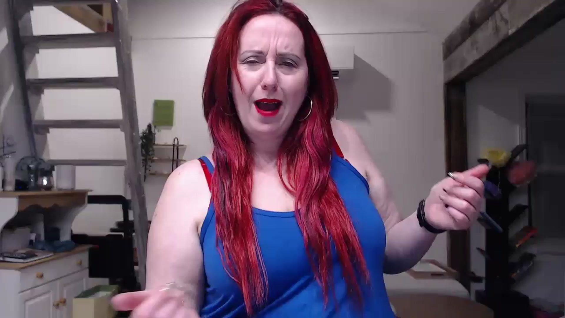 Gallery image thumbnail from Sexyred4U69's myfreecams stream on, 05/04/2024, 24:36 image 5 of 20