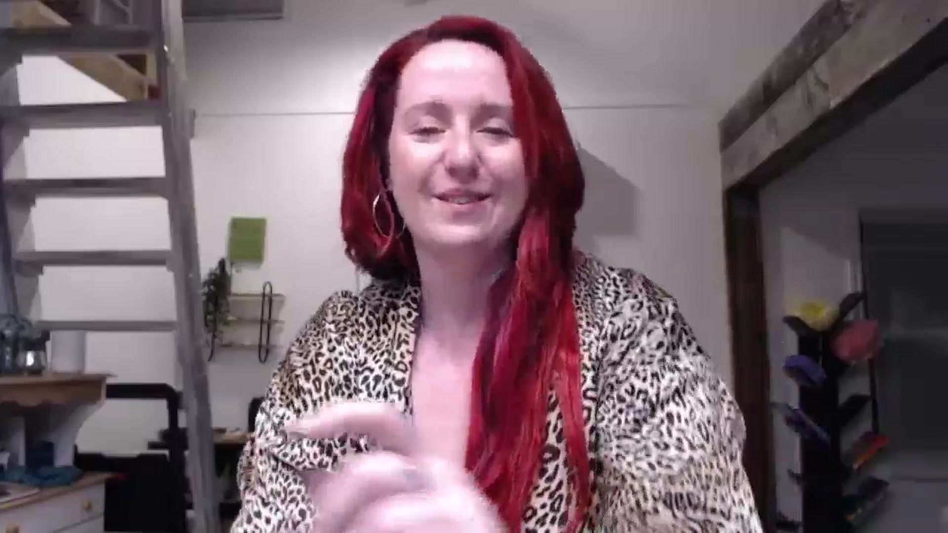 Gallery image thumbnail from Sexyred4U69's myfreecams stream on, 05/06/2024, 02:05 image 18 of 20