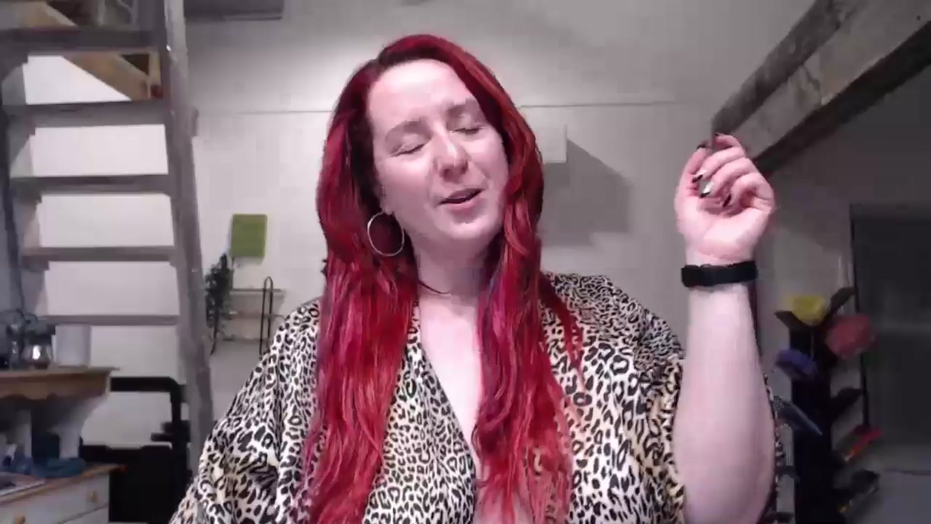 Gallery image thumbnail from Sexyred4U69's myfreecams stream on, 05/06/2024, 02:05 image 14 of 20