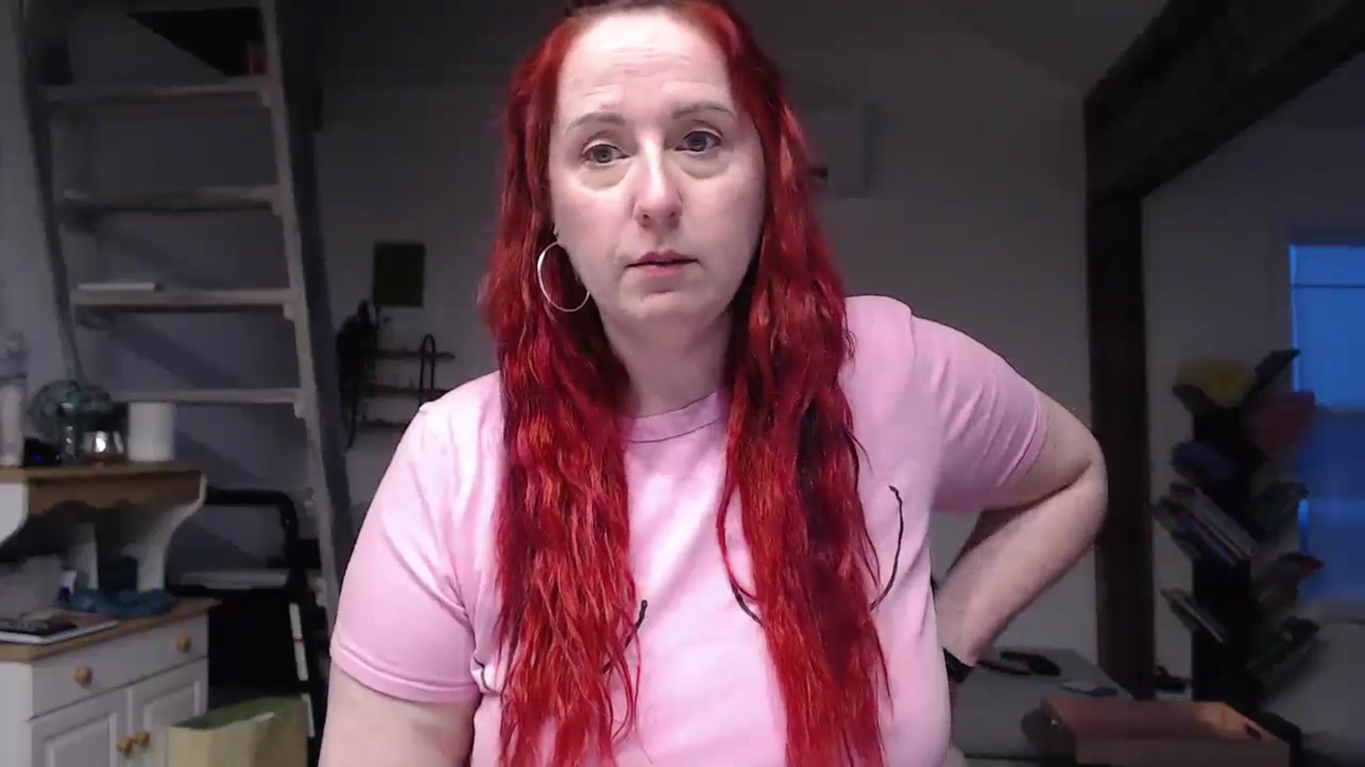 Gallery image thumbnail from Sexyred4U69's myfreecams stream on, 05/09/2024, 24:04 image 15 of 20