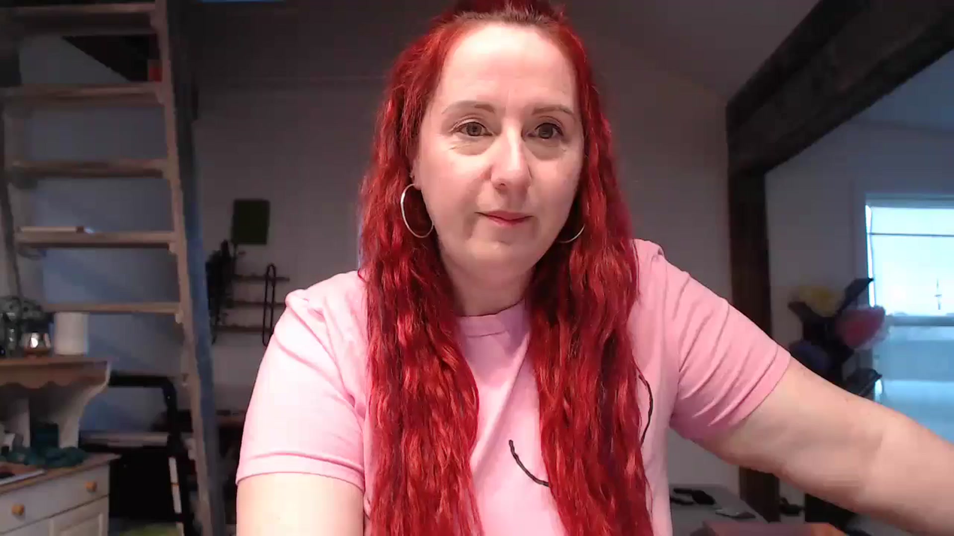 Gallery image thumbnail from Sexyred4U69's myfreecams stream on, 05/09/2024, 24:04 image 5 of 20
