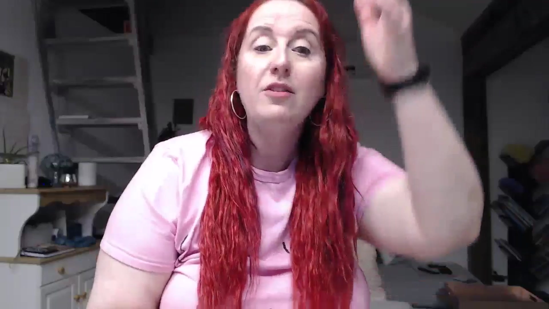 Gallery image thumbnail from Sexyred4U69's myfreecams stream on, 05/09/2024, 01:06 image 5 of 20