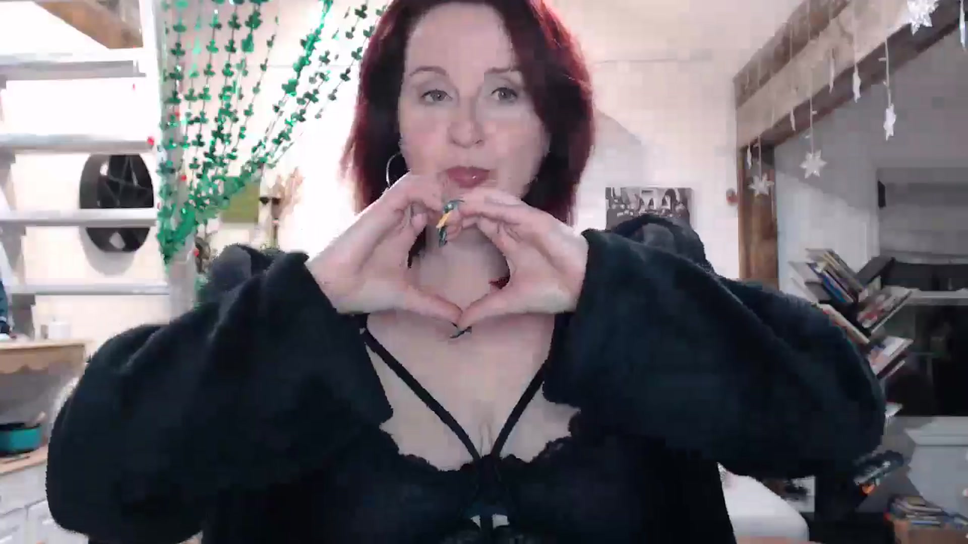 Gallery image thumbnail from Sexyred4U69's myfreecams stream on, 03/13/2025, 02:23 image 11 of 20