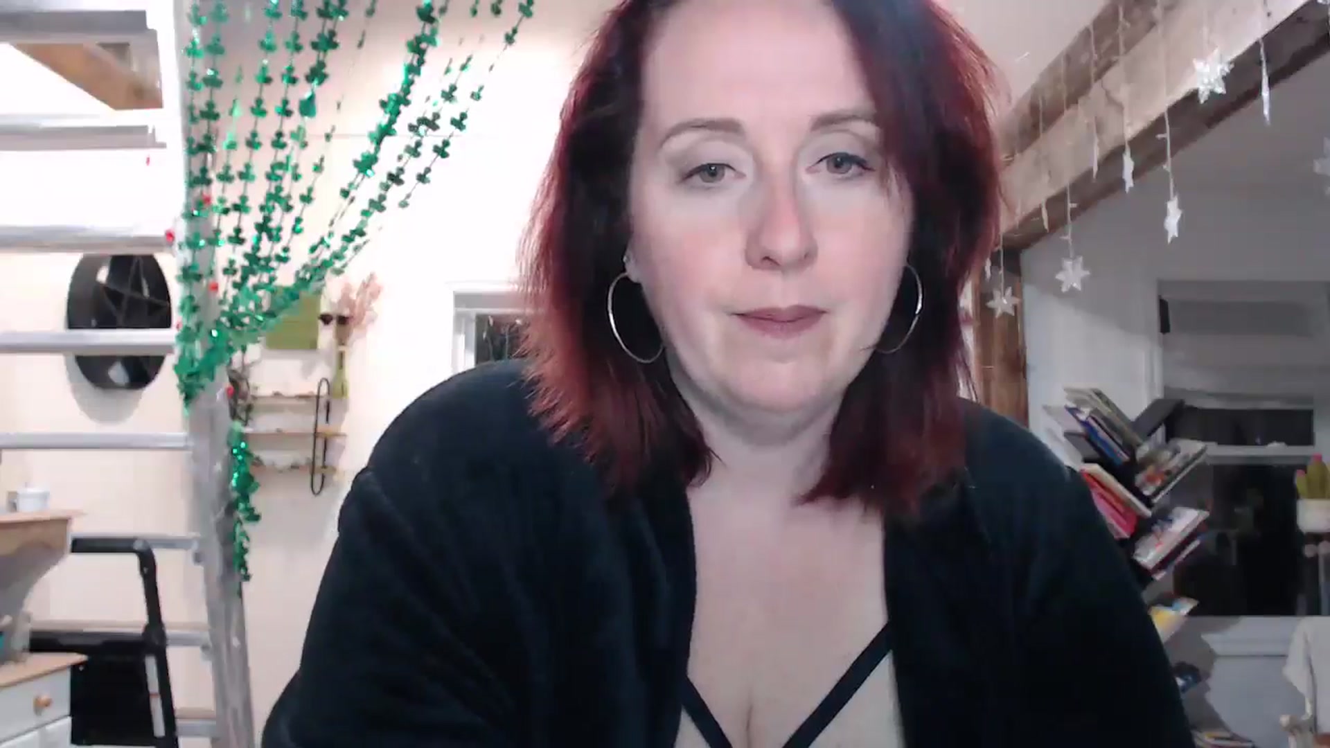 Gallery image thumbnail from Sexyred4U69's myfreecams stream on, 03/13/2025, 02:23 image 2 of 20