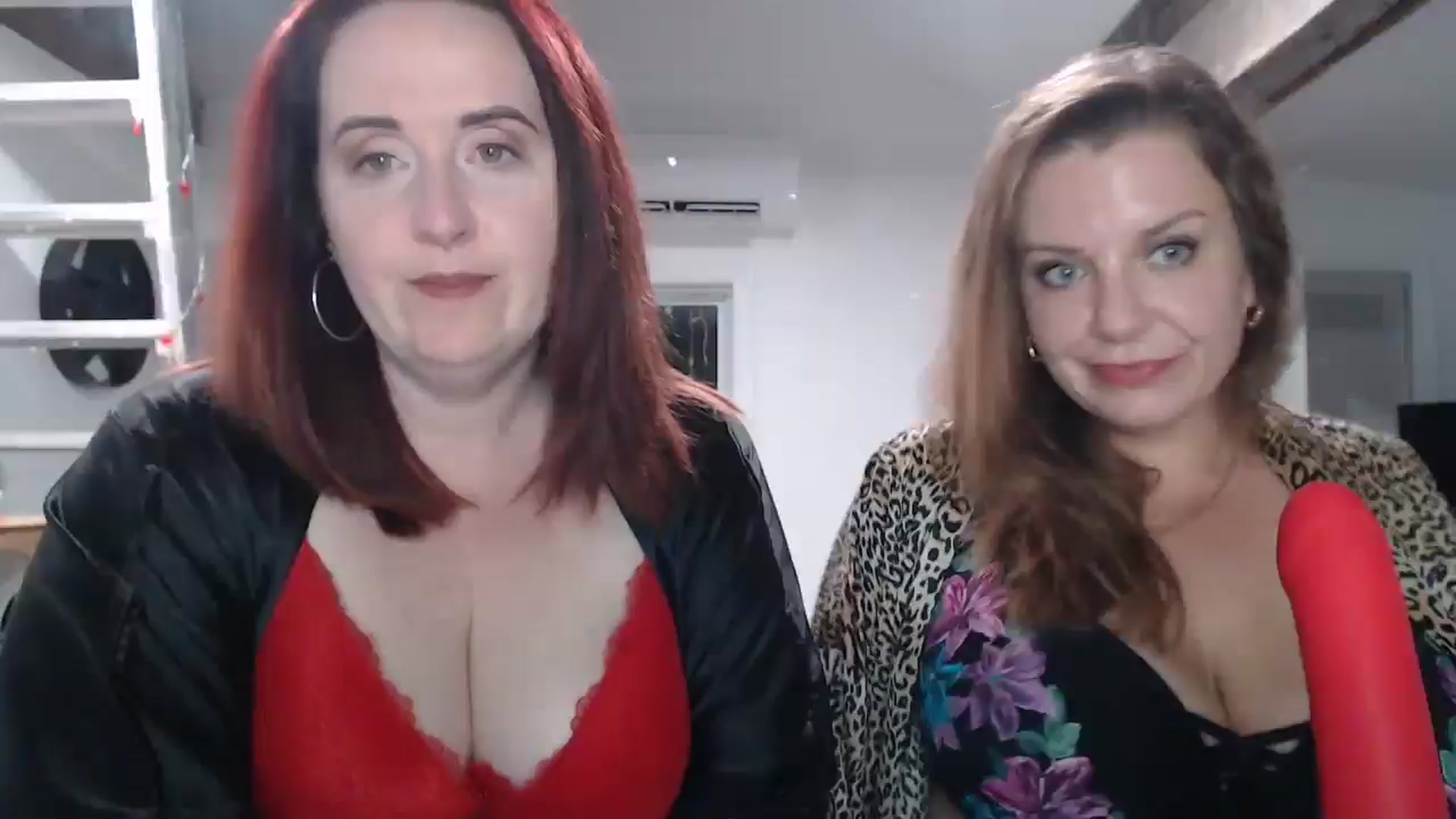Gallery image thumbnail from Sexyred4U69's myfreecams stream on, 03/24/2026, 01:41 image 12 of 20