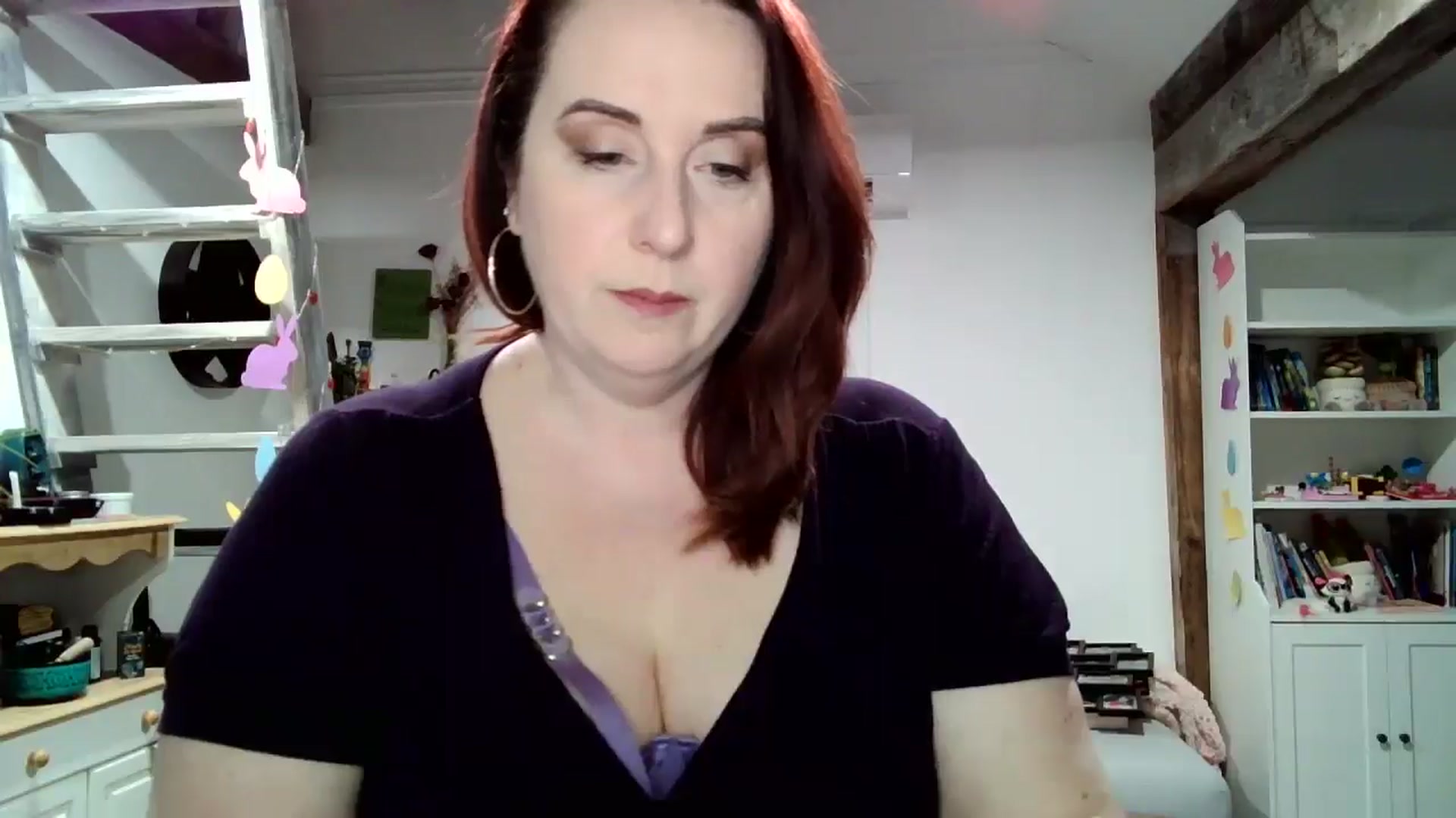 Gallery image thumbnail from Sexyred4U69's myfreecams stream on, 04/07/2026, 24:36 image 13 of 20