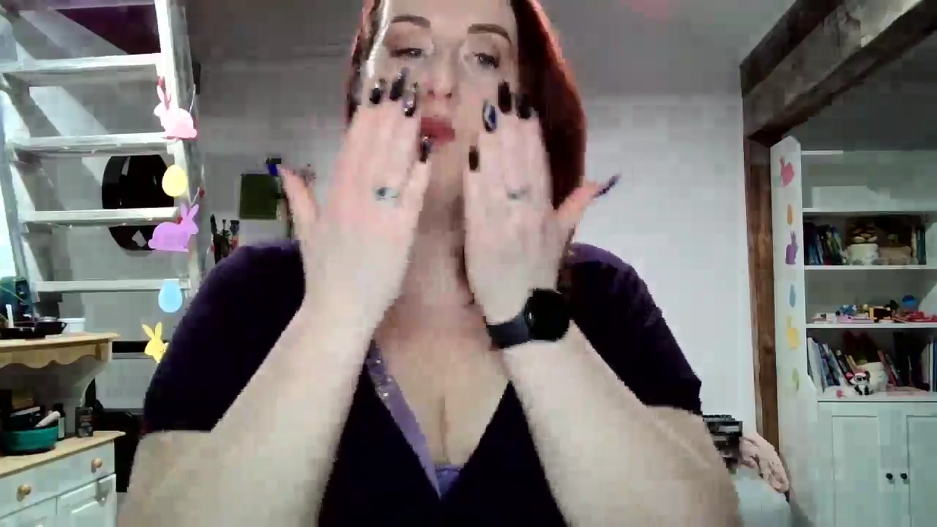 Gallery image thumbnail from Sexyred4U69's myfreecams stream on, 04/07/2026, 24:36 image 9 of 20
