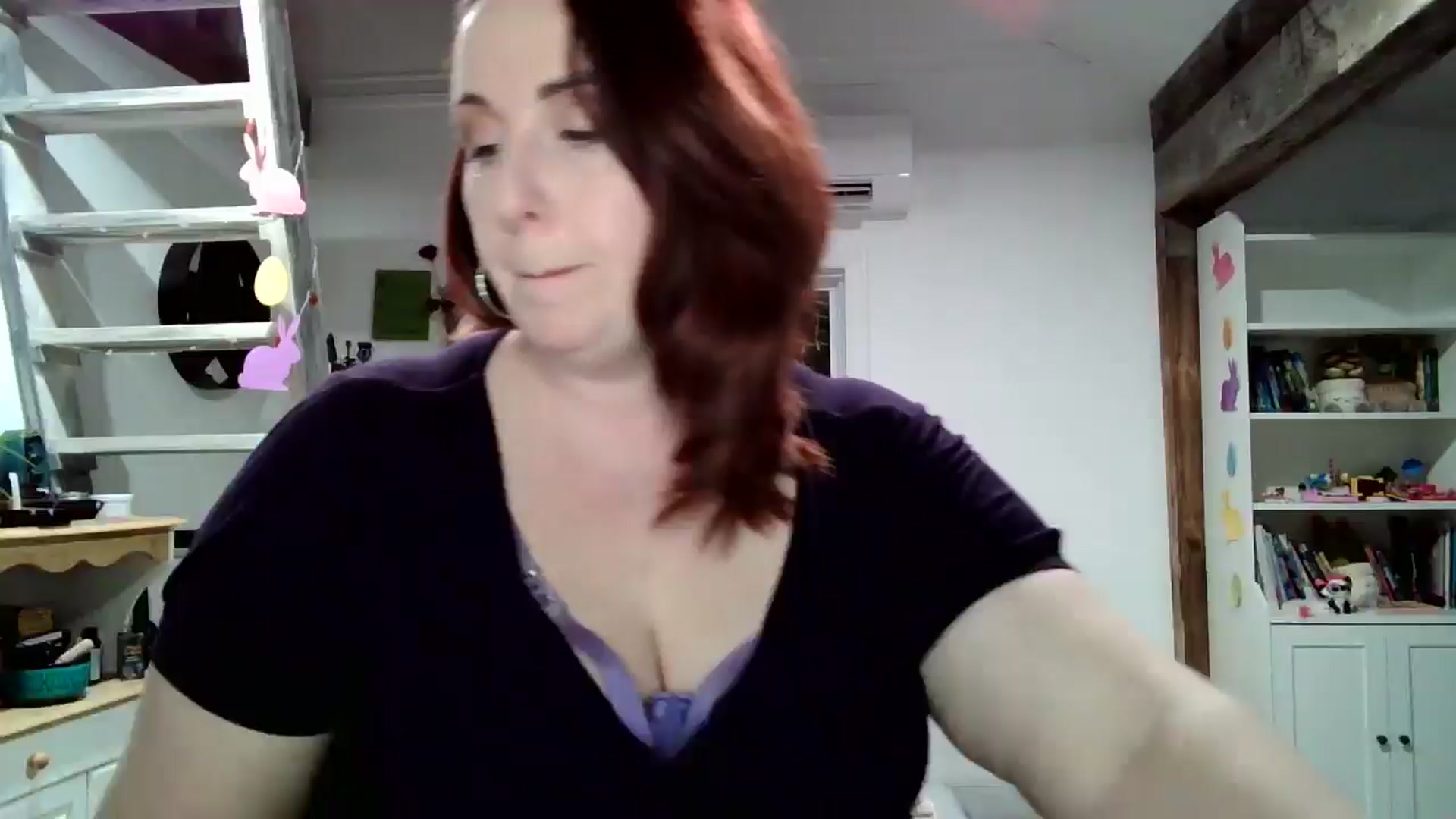 Gallery image thumbnail from Sexyred4U69's myfreecams stream on, 04/07/2026, 24:36 image 14 of 20