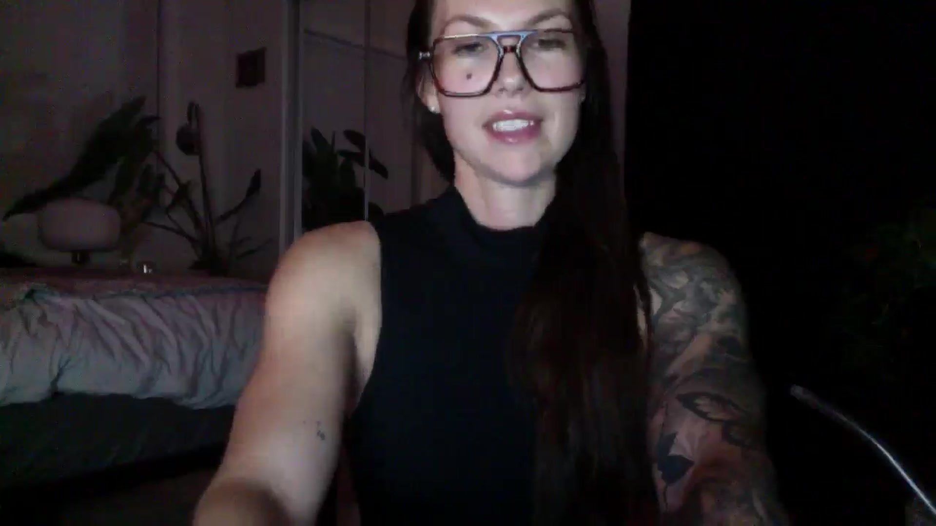 Gallery image thumbnail from Sexyscorpio55's myfreecams stream on, 01/13/2026, 06:20 image 7 of 20