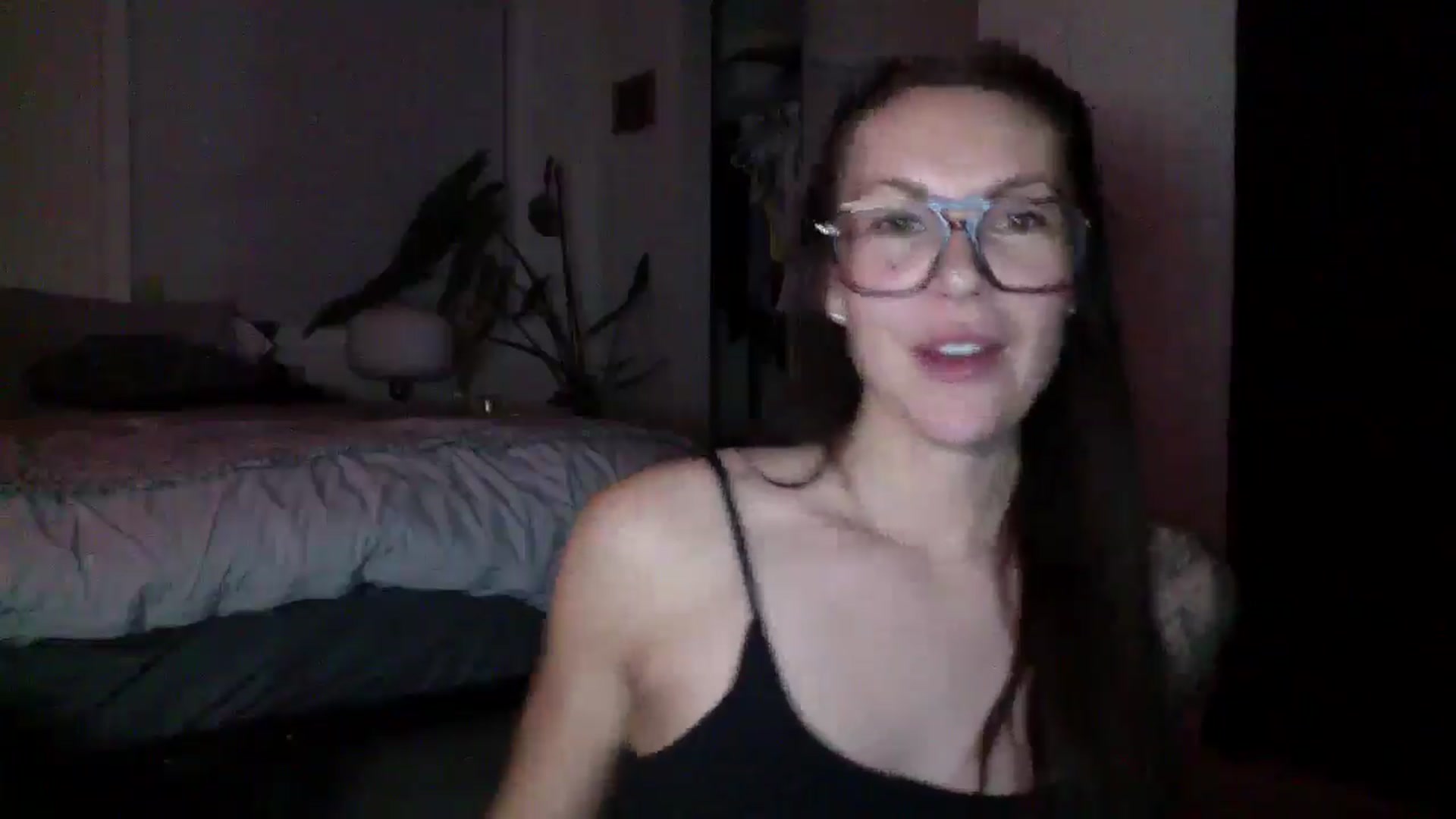 Gallery image thumbnail from Sexyscorpio55's myfreecams stream on, 01/13/2026, 07:09 image 13 of 20
