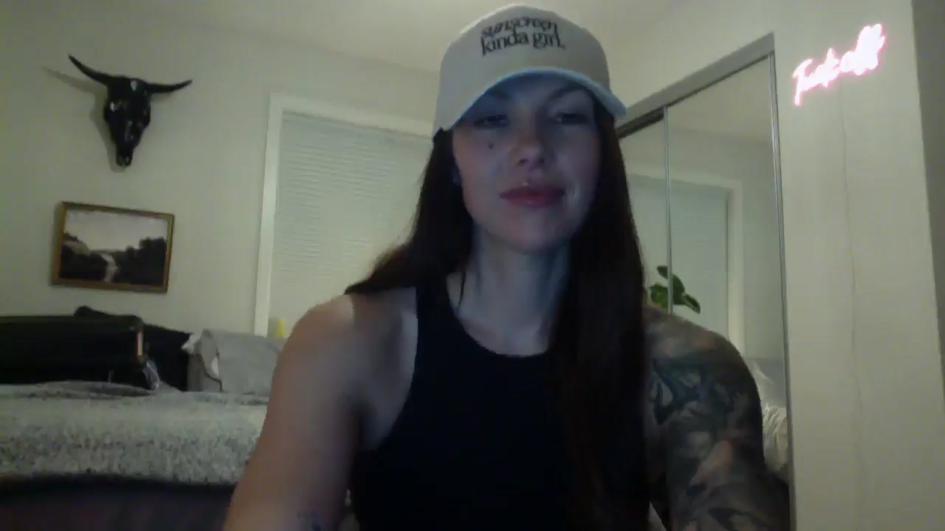 Gallery image thumbnail from Sexyscorpio55's myfreecams stream on, 01/18/2026, 02:32 image 8 of 20
