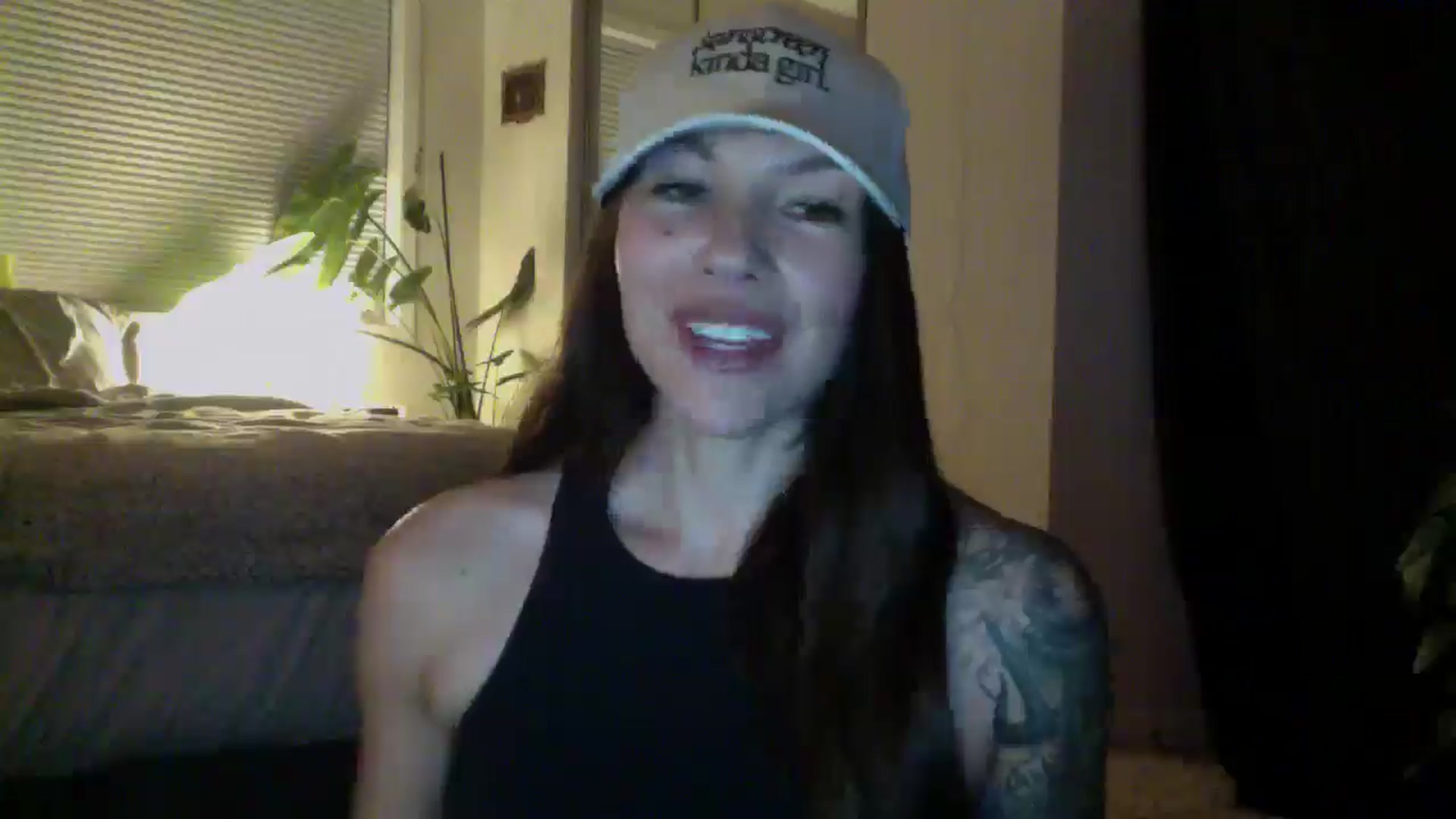 Gallery image thumbnail from Sexyscorpio55's myfreecams stream on, 01/18/2026, 02:32 image 17 of 20