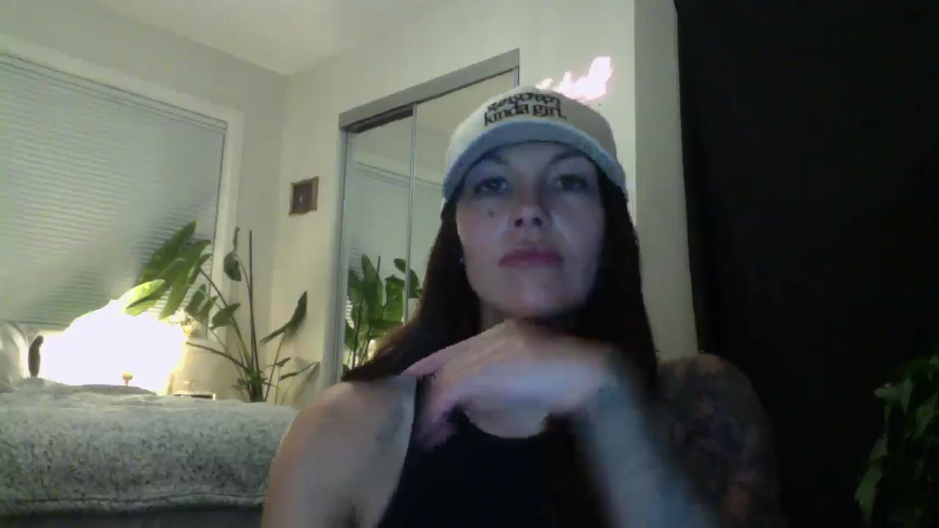 Gallery image thumbnail from Sexyscorpio55's myfreecams stream on, 01/18/2026, 02:32 image 9 of 20