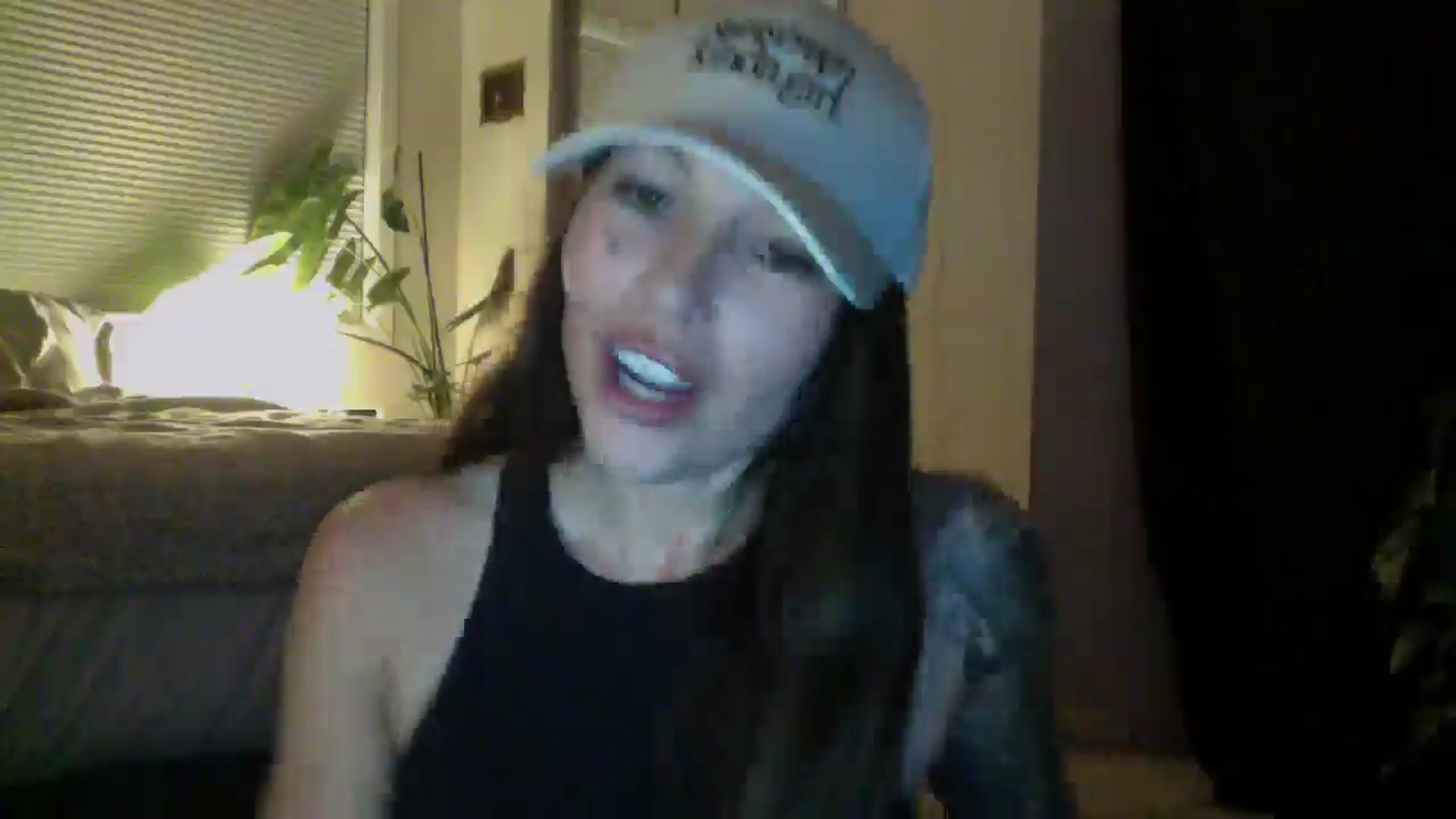 Gallery image thumbnail from Sexyscorpio55's myfreecams stream on, 01/18/2026, 02:32 image 14 of 20