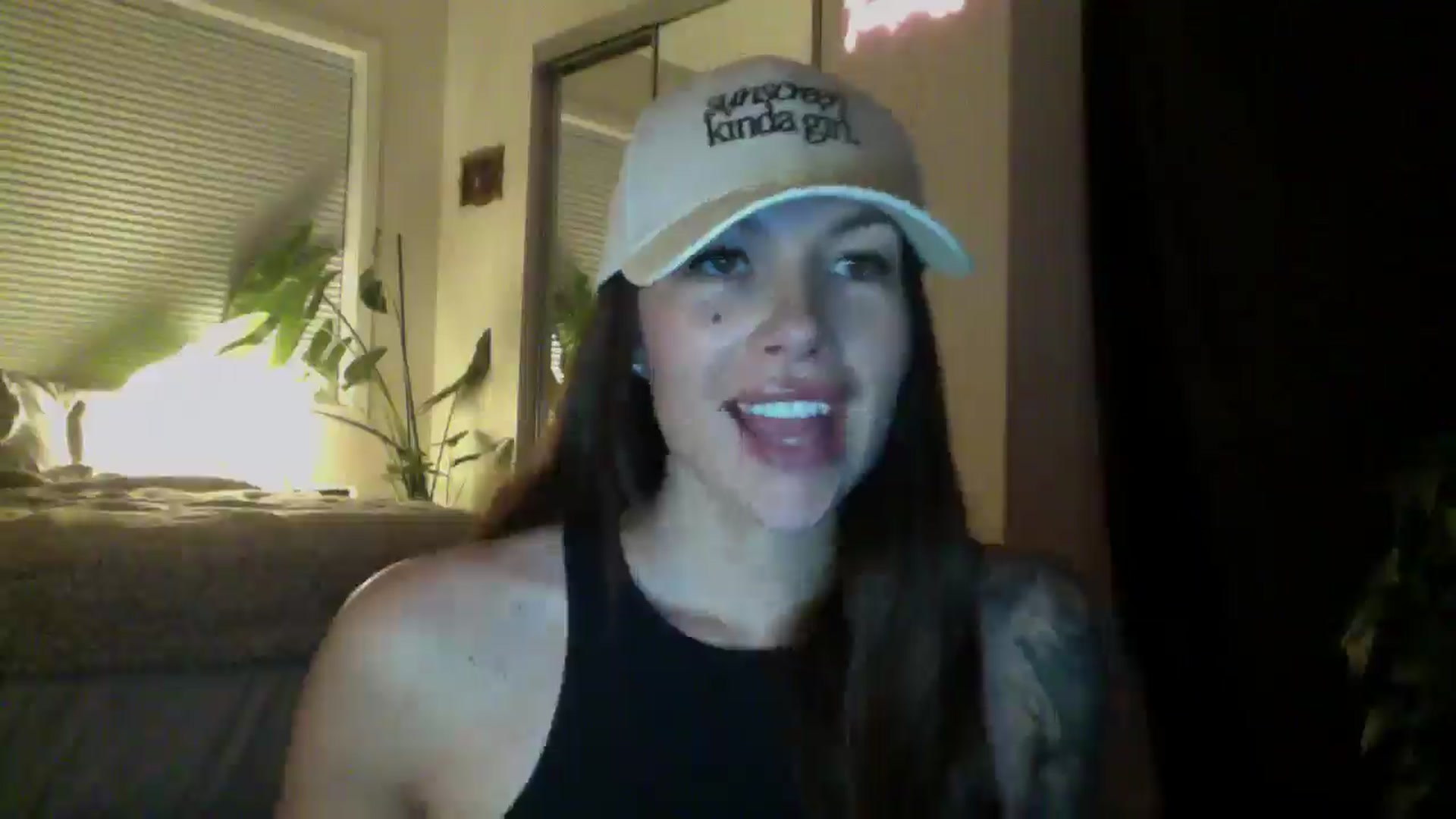 Gallery image thumbnail from Sexyscorpio55's myfreecams stream on, 01/18/2026, 02:32 image 13 of 20