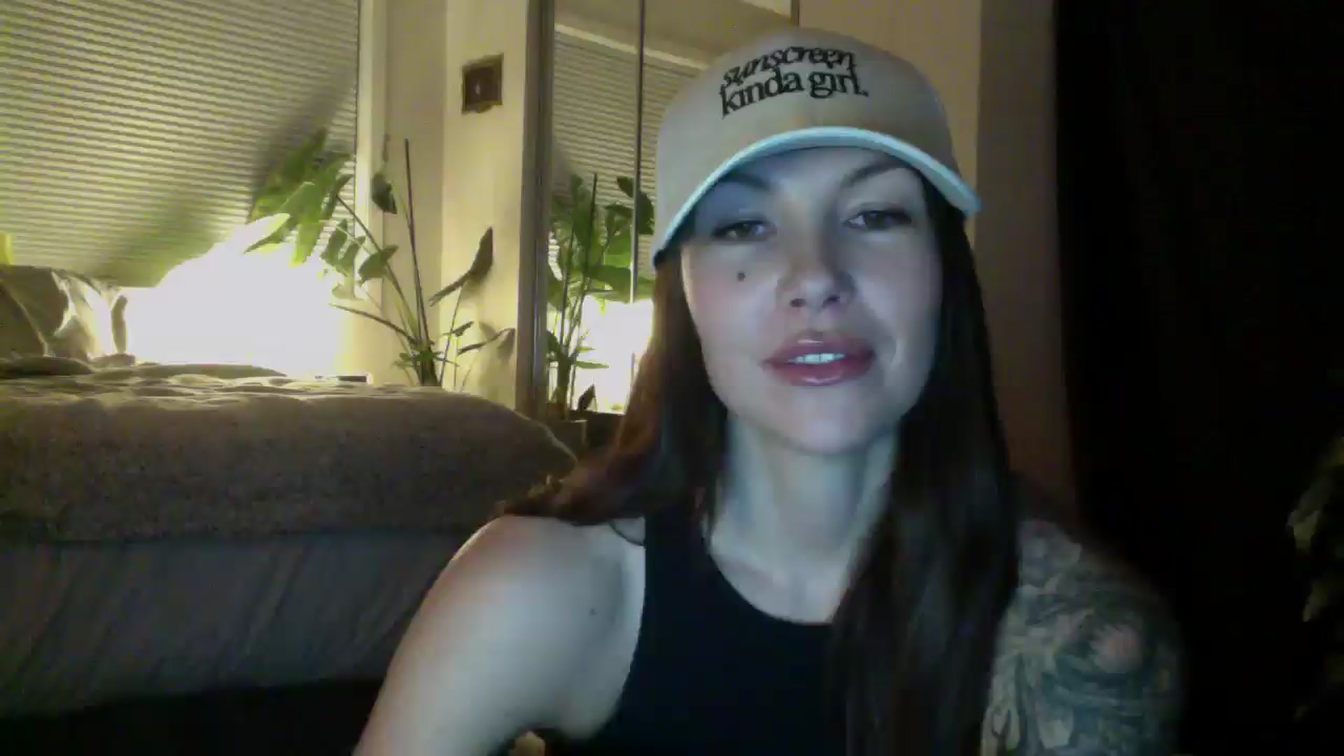 Gallery image thumbnail from Sexyscorpio55's myfreecams stream on, 01/18/2026, 02:32 image 19 of 20