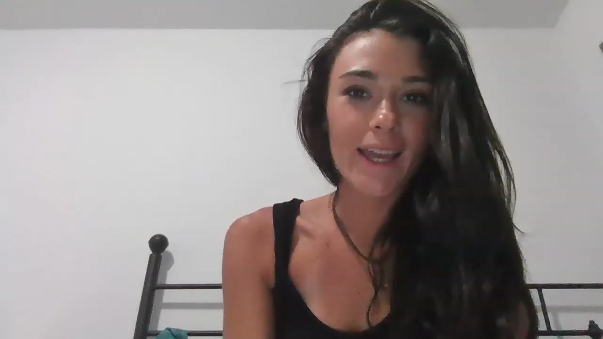 Gallery image thumbnail from Sexyy_lexxxi's myfreecams stream on, 06/16/2023, 03:02 image 1 of 20
