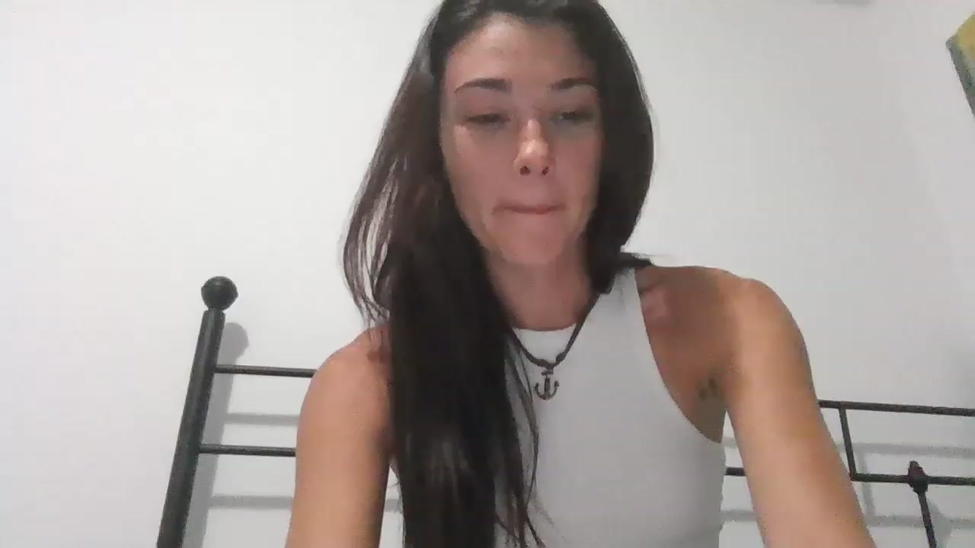 Gallery image thumbnail from Sexyy_lexxxi's myfreecams stream on, 06/21/2023, 20:43 image 2 of 20
