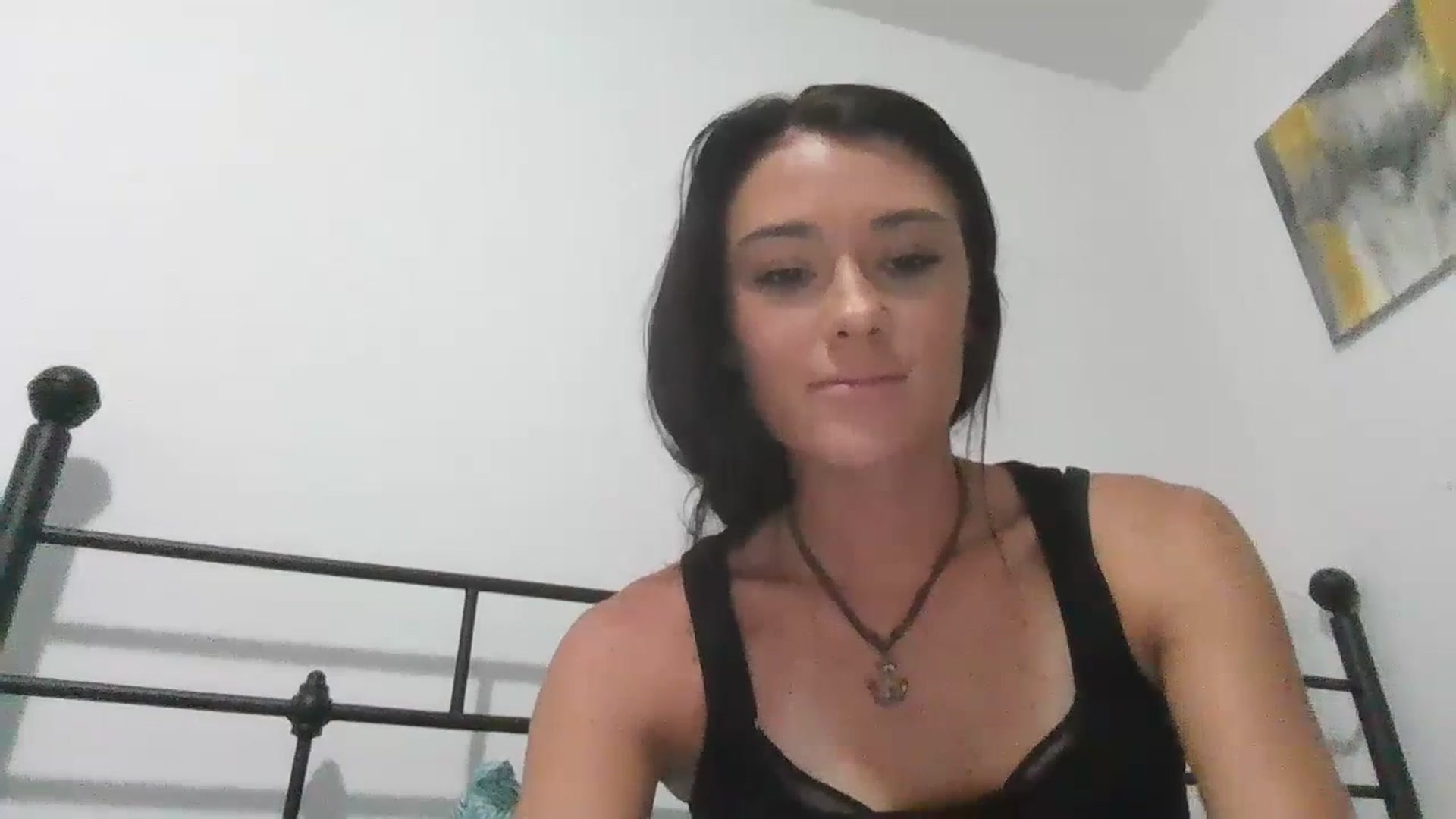 Gallery image thumbnail from Sexyy_lexxxi's myfreecams stream on, 07/06/2023, 24:40 image 9 of 20