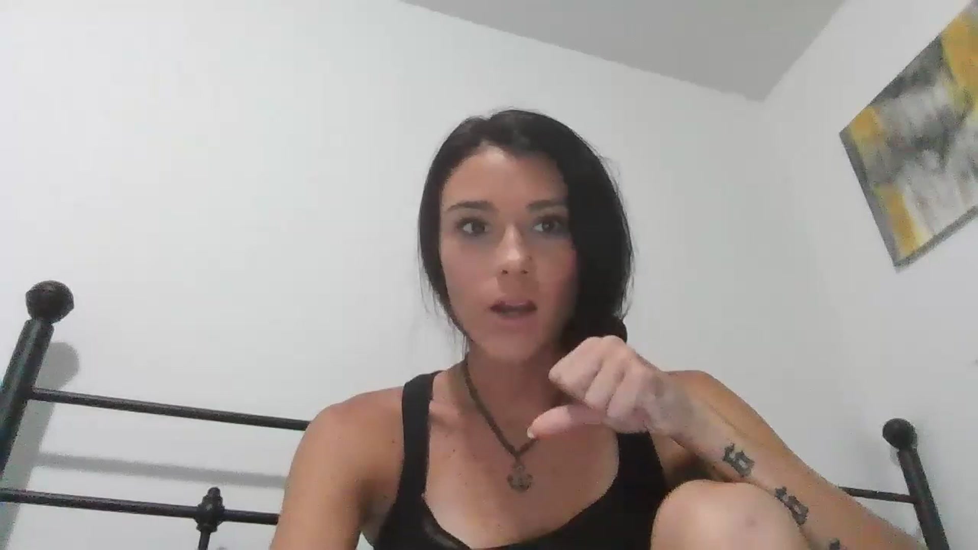 Gallery image thumbnail from Sexyy_lexxxi's myfreecams stream on, 07/06/2023, 24:40 image 1 of 20