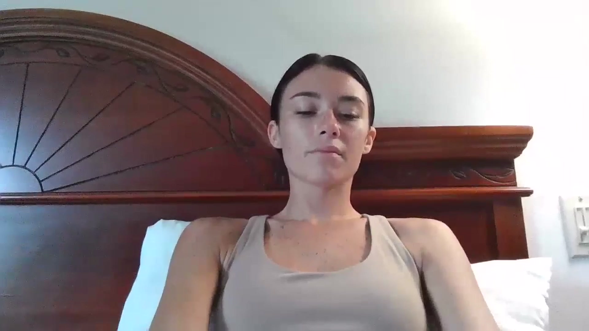 Gallery image thumbnail from Sexyy_lexxxi's myfreecams stream on, 08/22/2023, 15:19 image 6 of 20
