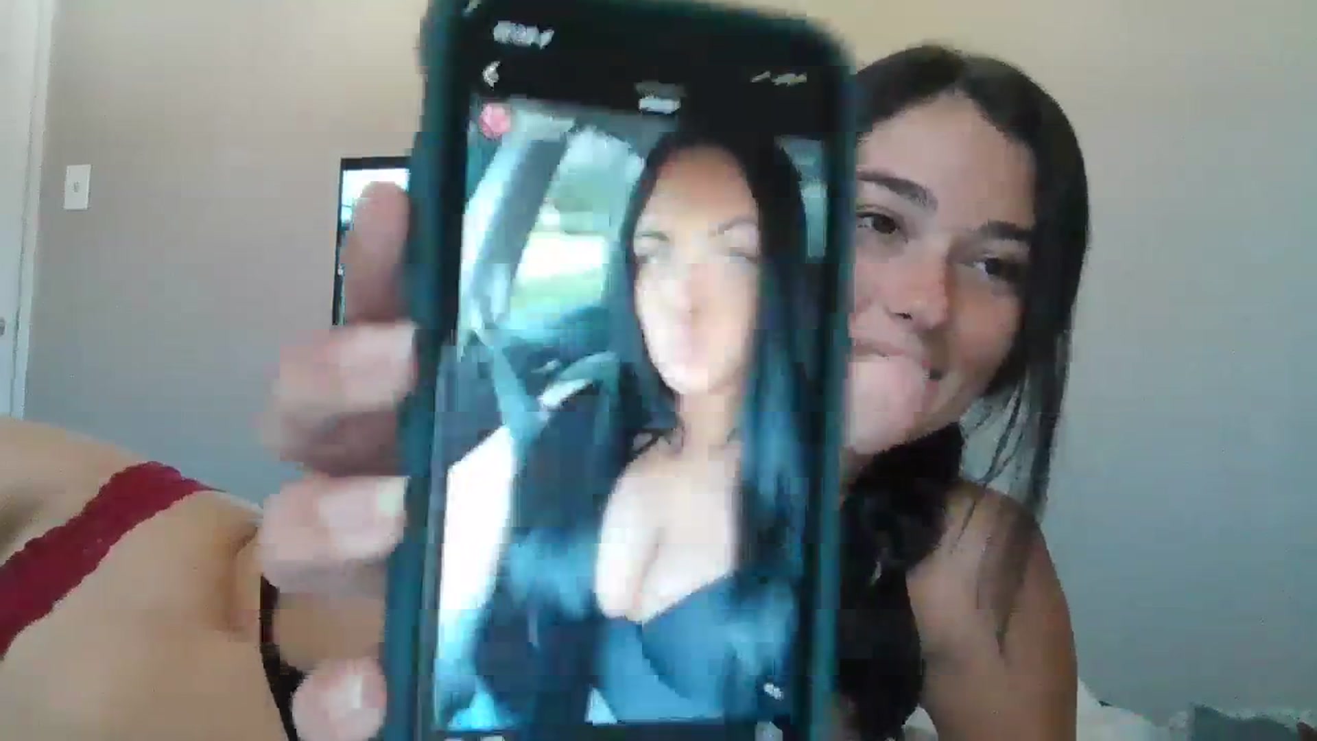 Gallery image thumbnail from Sexyy_lexxxi's myfreecams stream on, 09/23/2023, 16:56 image 4 of 20