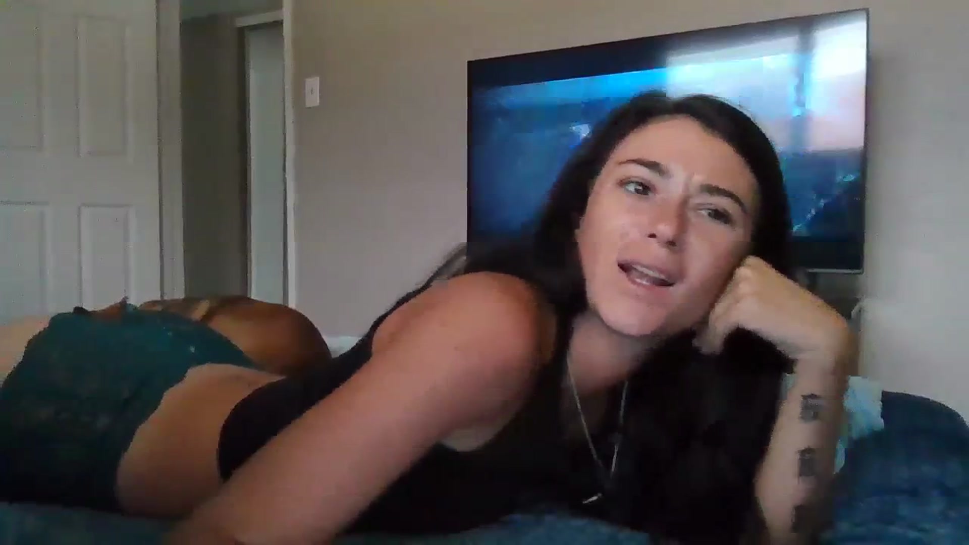 Gallery image thumbnail from Sexyy_lexxxi's myfreecams stream on, 10/15/2023, 16:46 image 17 of 20