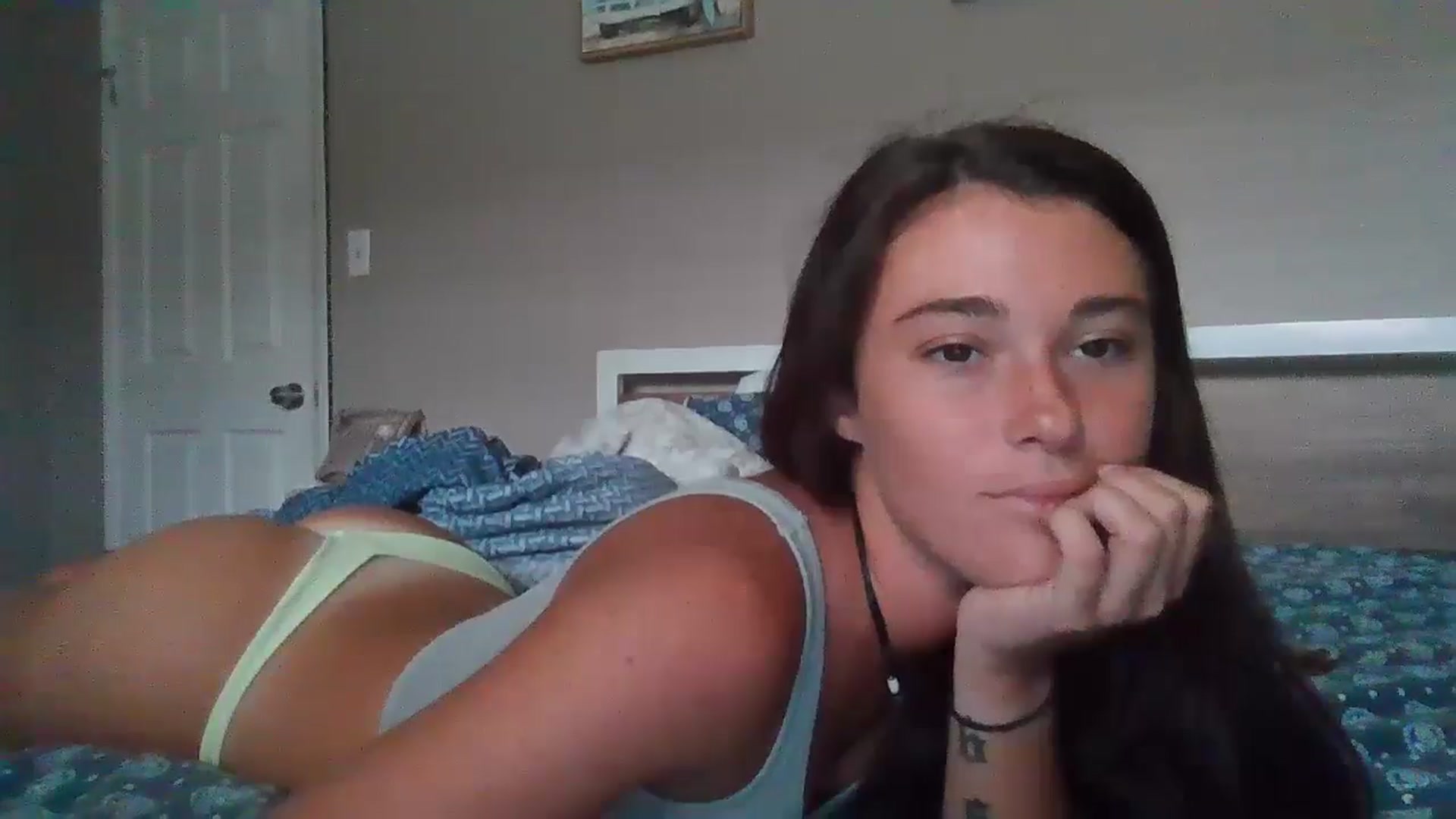 Gallery image thumbnail from Sexyy_lexxxi's myfreecams stream on, 06/25/2024, 18:01 image 4 of 20