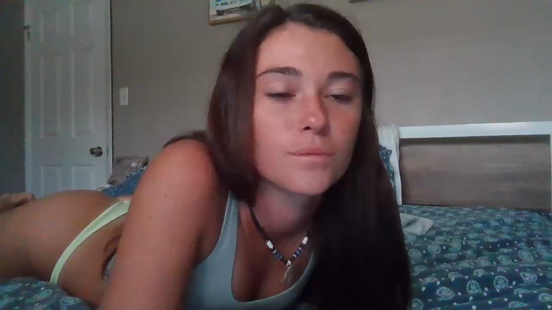 Gallery image thumbnail from Sexyy_lexxxi's myfreecams stream on, 06/25/2024, 18:01 image 12 of 20
