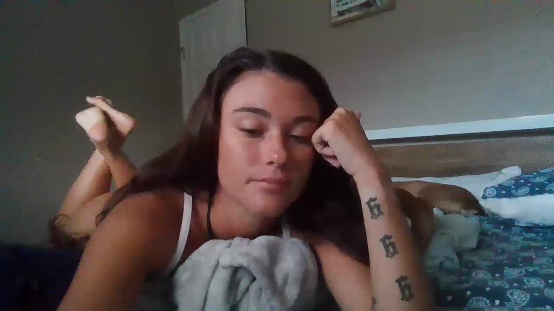 Gallery image thumbnail from Sexyy_lexxxi's myfreecams stream on, 06/28/2024, 16:54 image 19 of 20