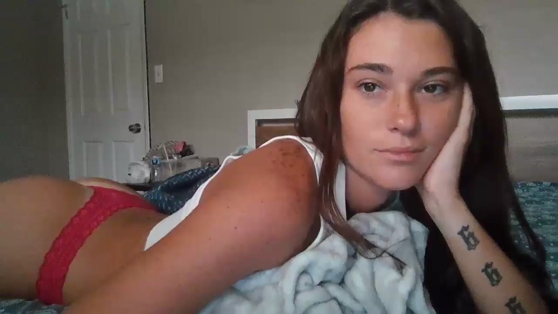 Gallery image thumbnail from Sexyy_lexxxi's myfreecams stream on, 07/09/2024, 18:08 image 8 of 20