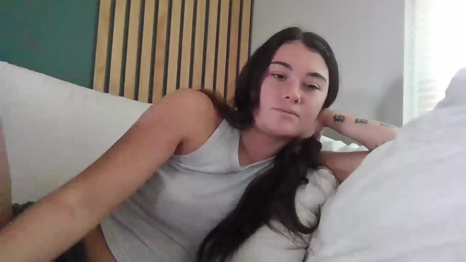 Gallery image thumbnail from Sexyy_lexxxi's myfreecams stream on, 10/02/2025, 17:06 image 15 of 20
