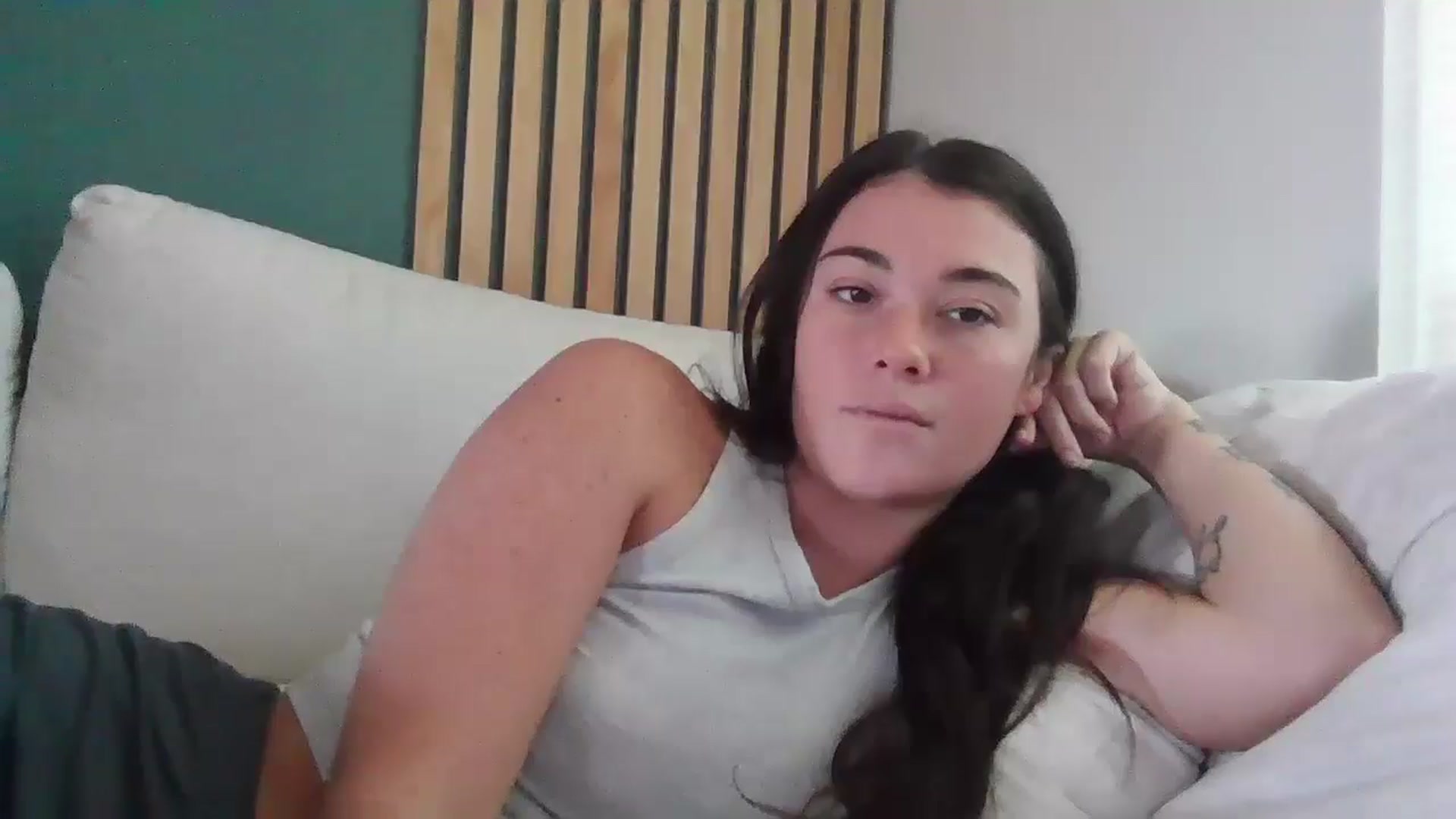Gallery image thumbnail from Sexyy_lexxxi's myfreecams stream on, 10/02/2025, 17:06 image 8 of 20