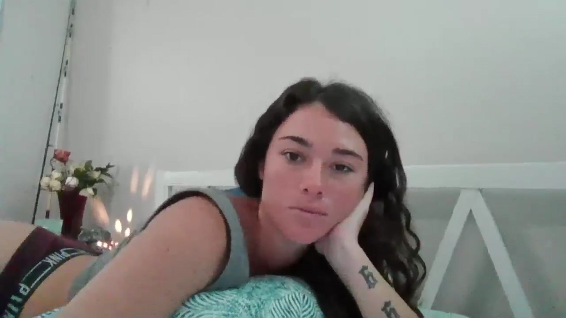Gallery image thumbnail from Sexyy_lexxxi's myfreecams stream on, 10/30/2025, 14:44 image 12 of 20