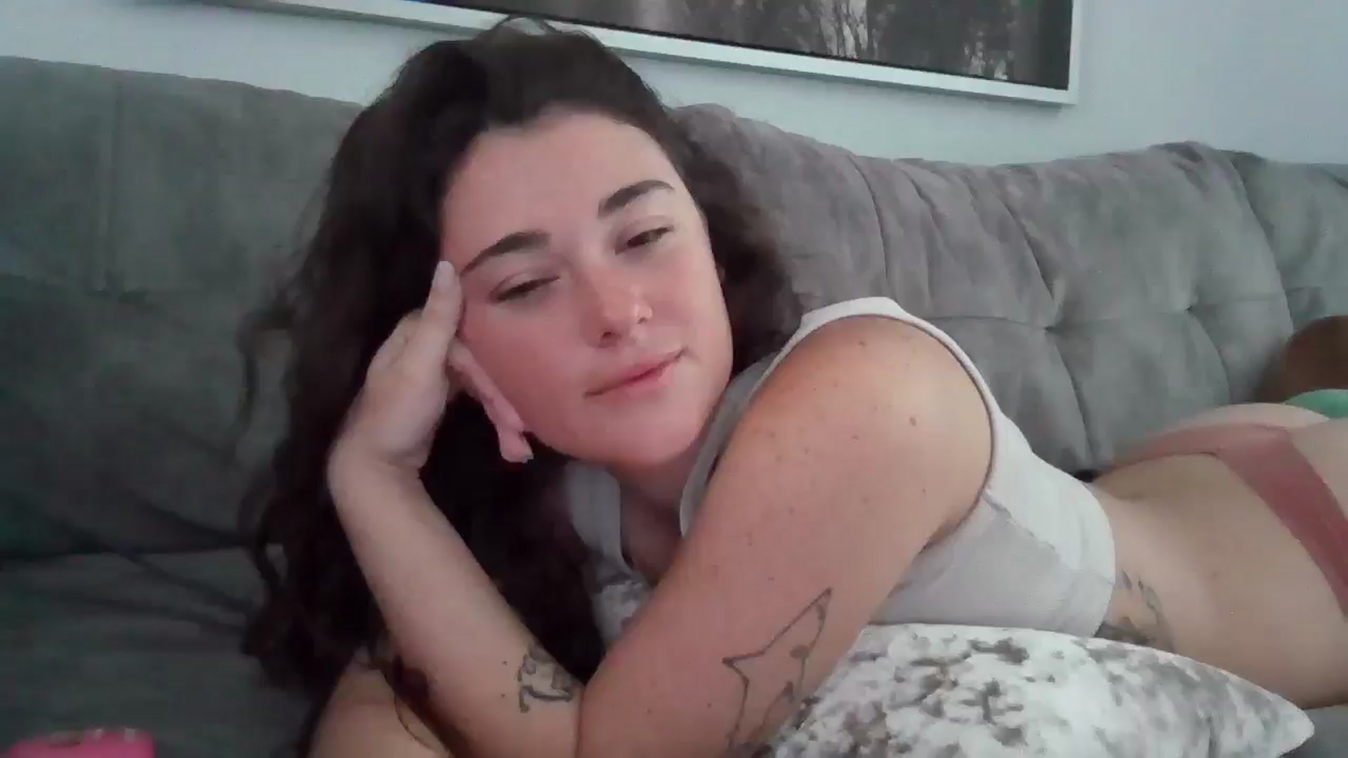 Gallery image thumbnail from Sexyy_lexxxi's myfreecams stream on, 01/15/2026, 16:26 image 13 of 20
