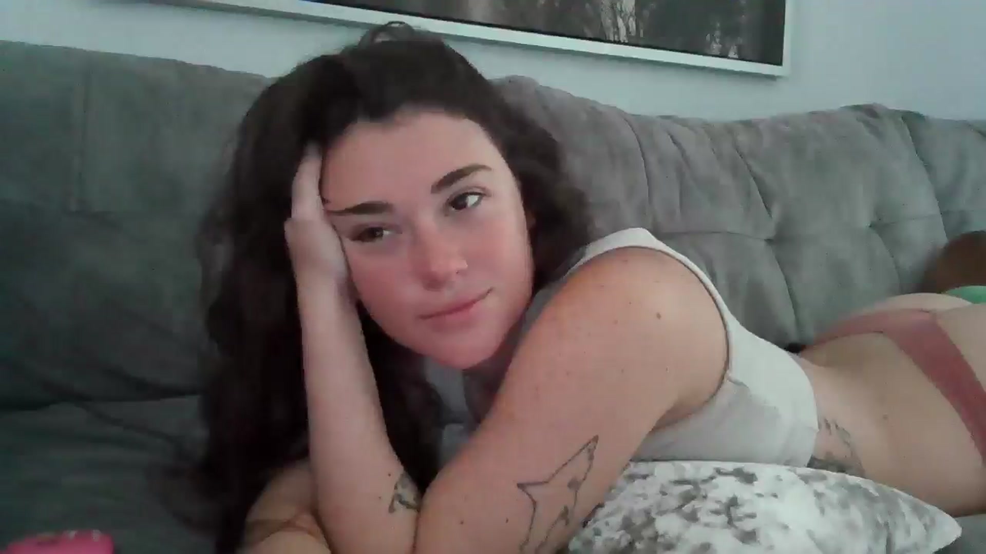 Gallery image thumbnail from Sexyy_lexxxi's myfreecams stream on, 01/15/2026, 16:26 image 15 of 20
